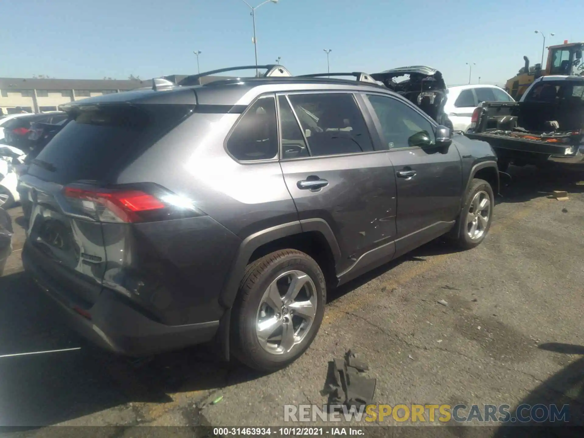 4 Photograph of a damaged car JTMD6RFVXMD035280 TOYOTA RAV4 2021