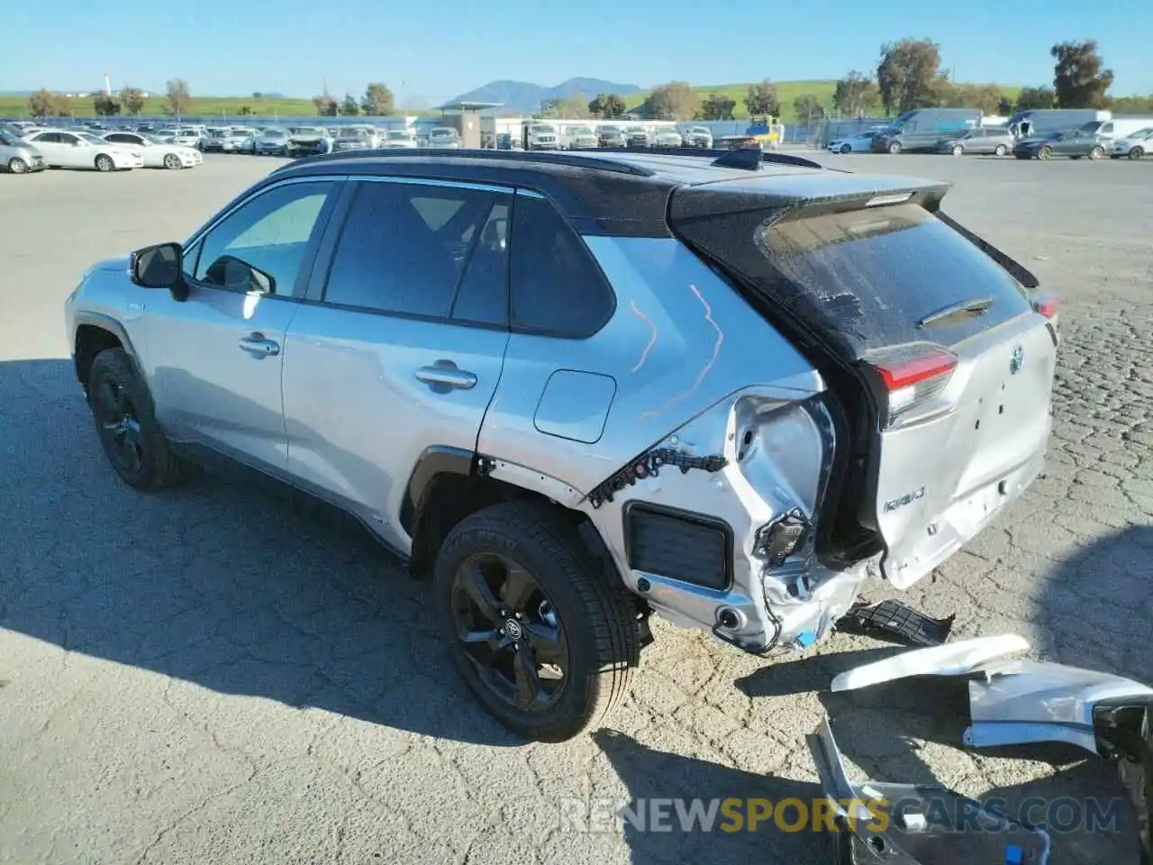 3 Photograph of a damaged car JTME6RFV2MD518136 TOYOTA RAV4 2021