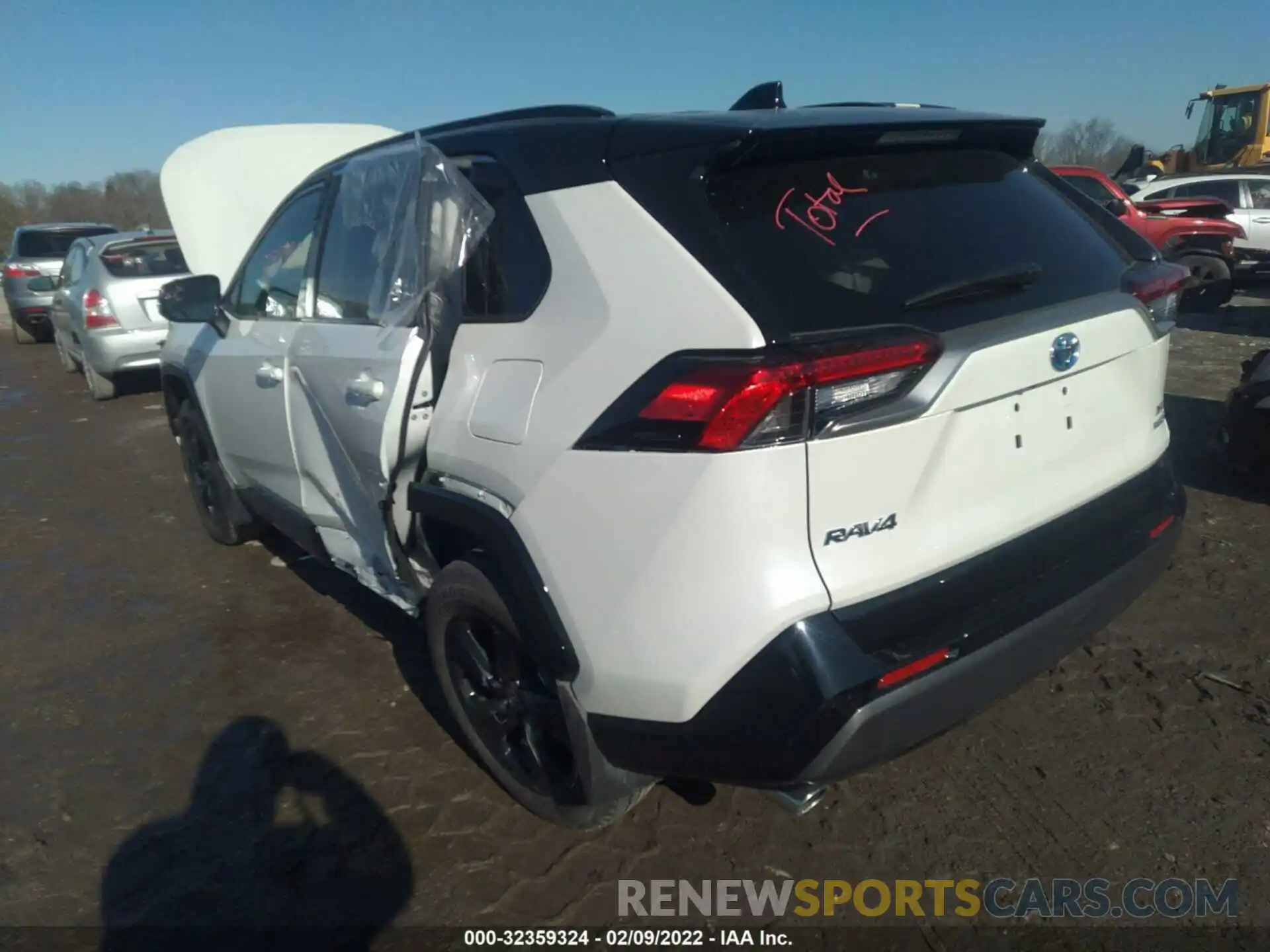 3 Photograph of a damaged car JTME6RFV6MJ010821 TOYOTA RAV4 2021