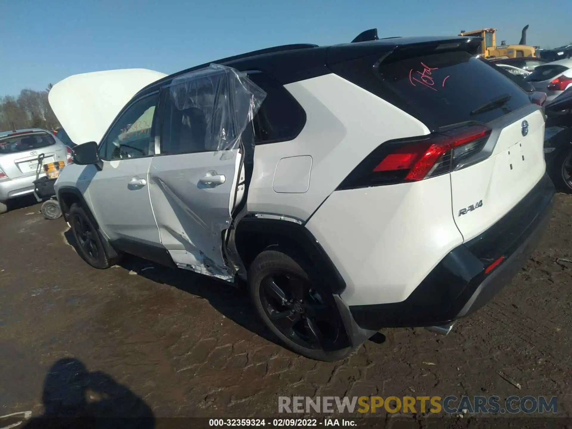 6 Photograph of a damaged car JTME6RFV6MJ010821 TOYOTA RAV4 2021