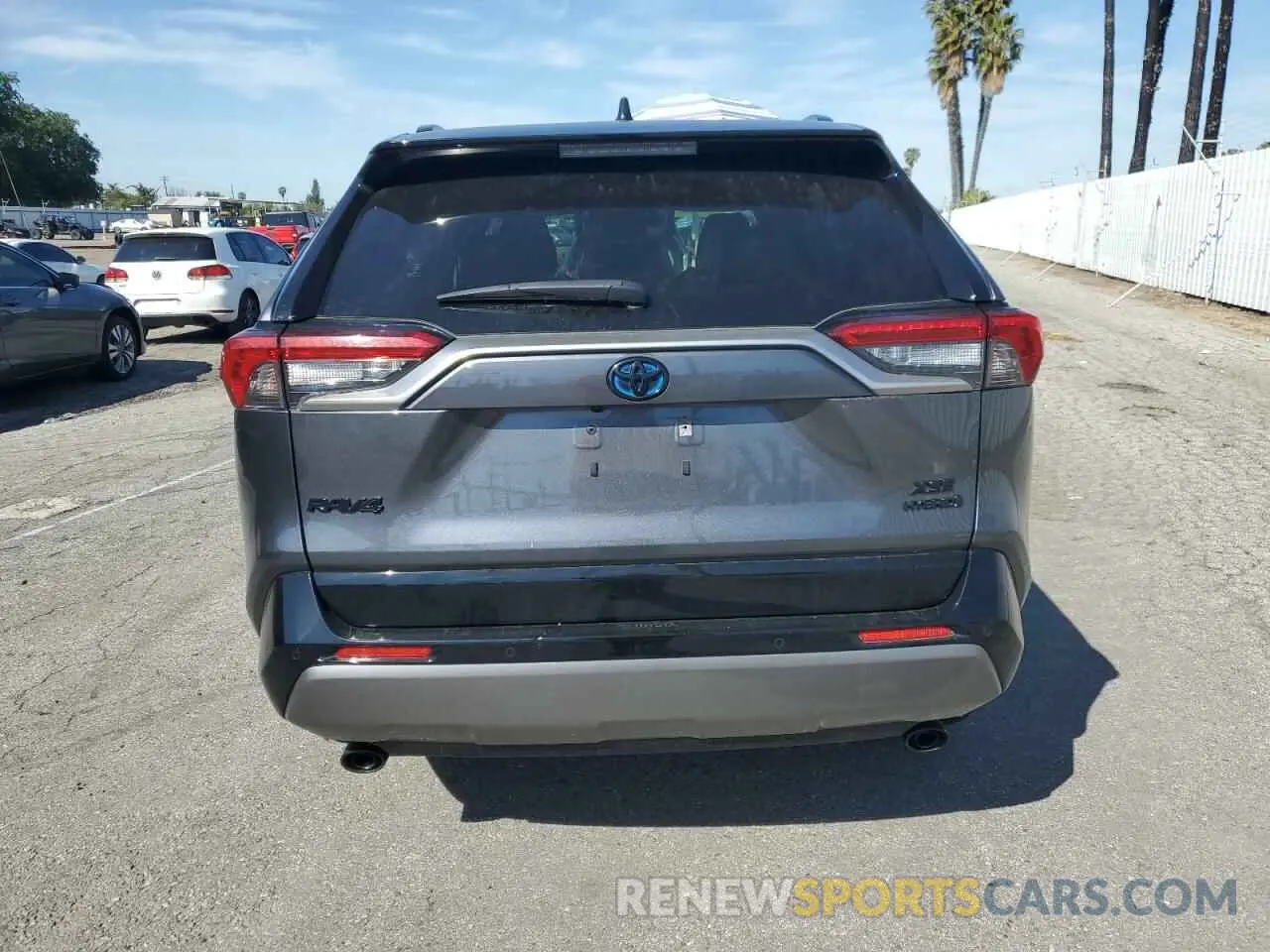 6 Photograph of a damaged car JTME6RFV8MD515368 TOYOTA RAV4 2021