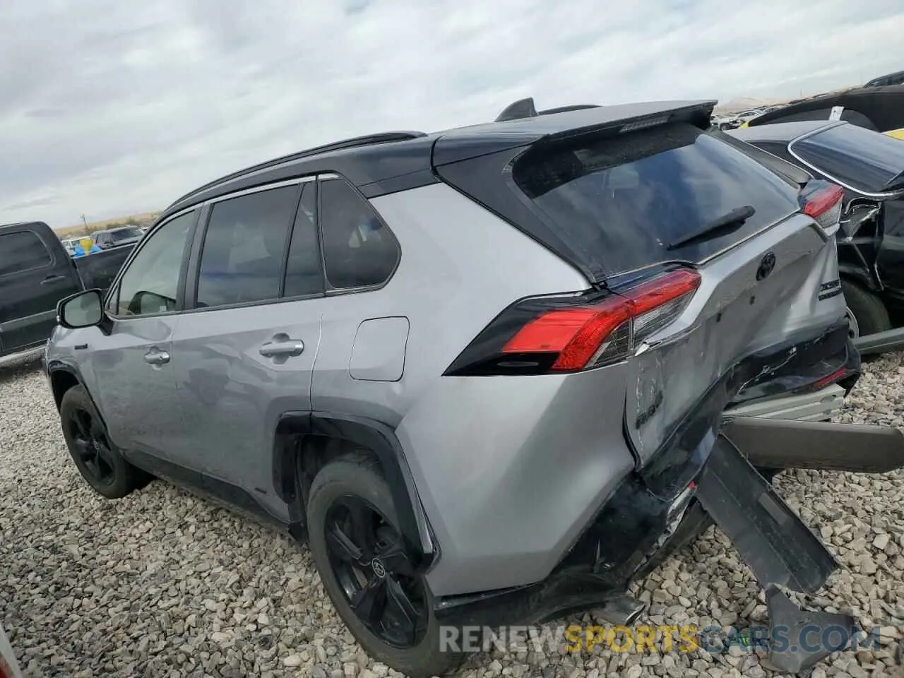 2 Photograph of a damaged car JTME6RFV8MD516231 TOYOTA RAV4 2021