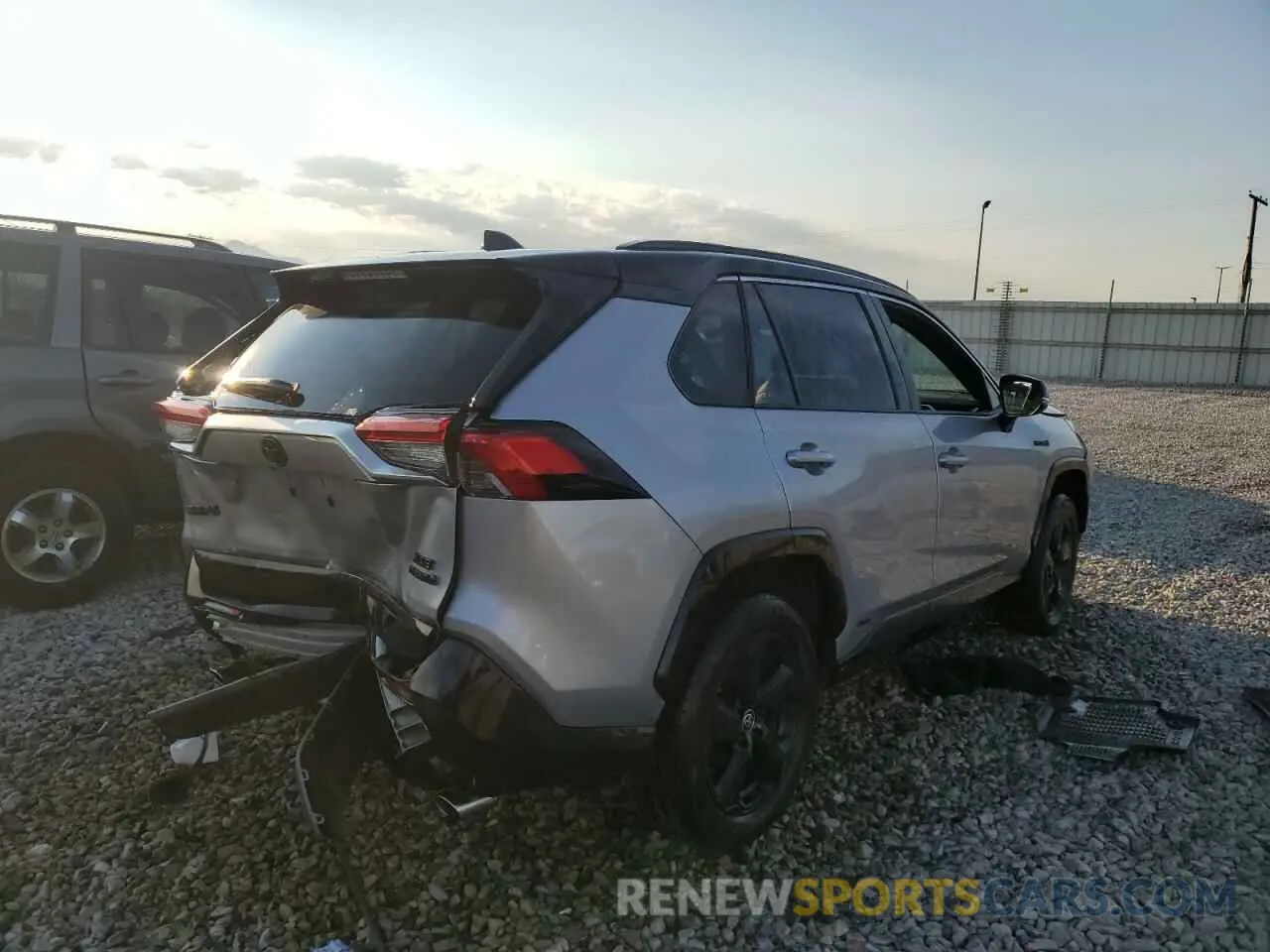 3 Photograph of a damaged car JTME6RFV8MD516231 TOYOTA RAV4 2021