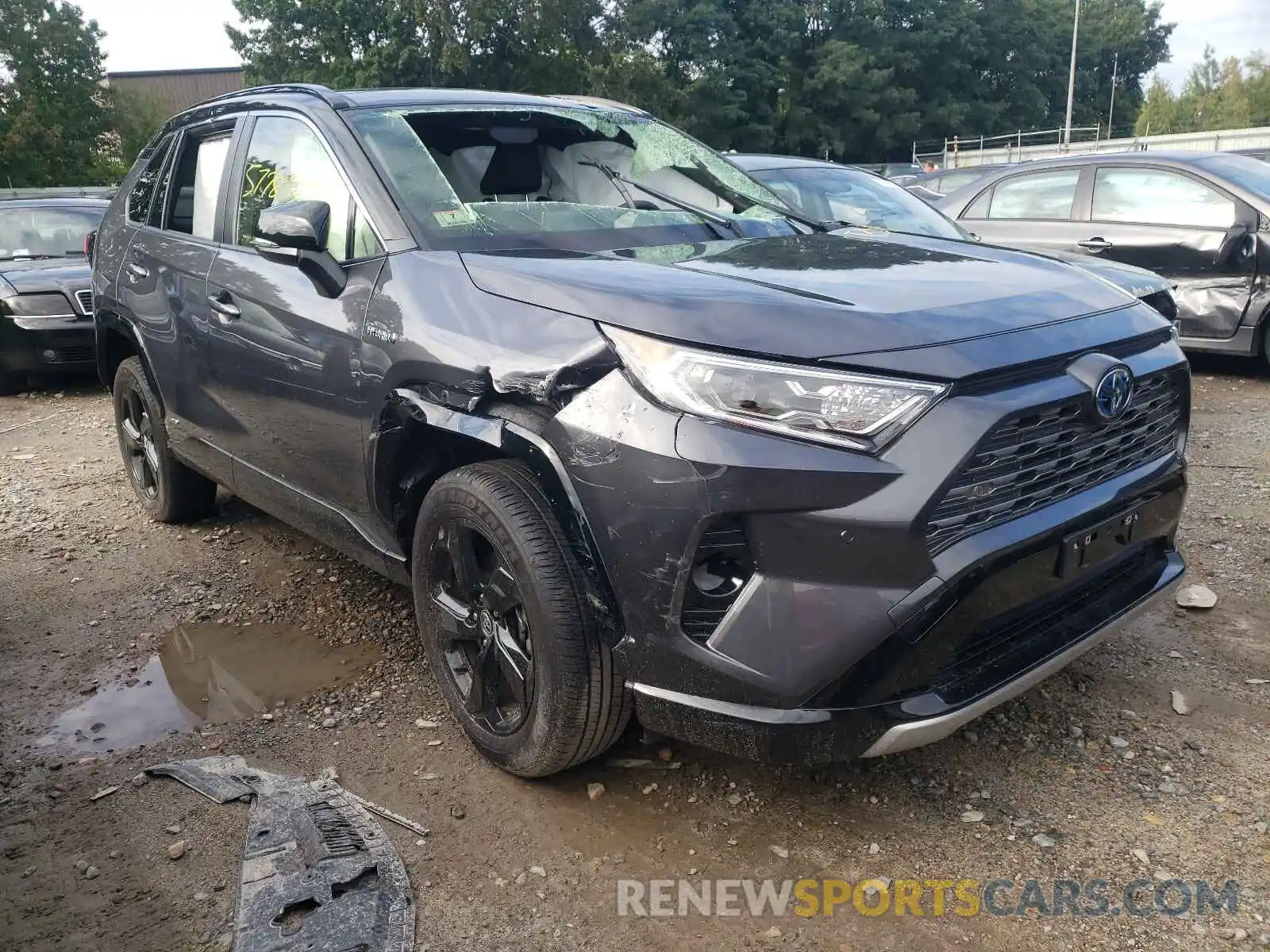 1 Photograph of a damaged car JTME6RFV8MJ004017 TOYOTA RAV4 2021