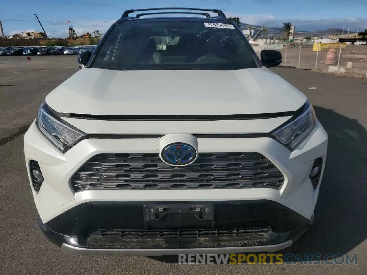 5 Photograph of a damaged car JTME6RFV9MJ011736 TOYOTA RAV4 2021