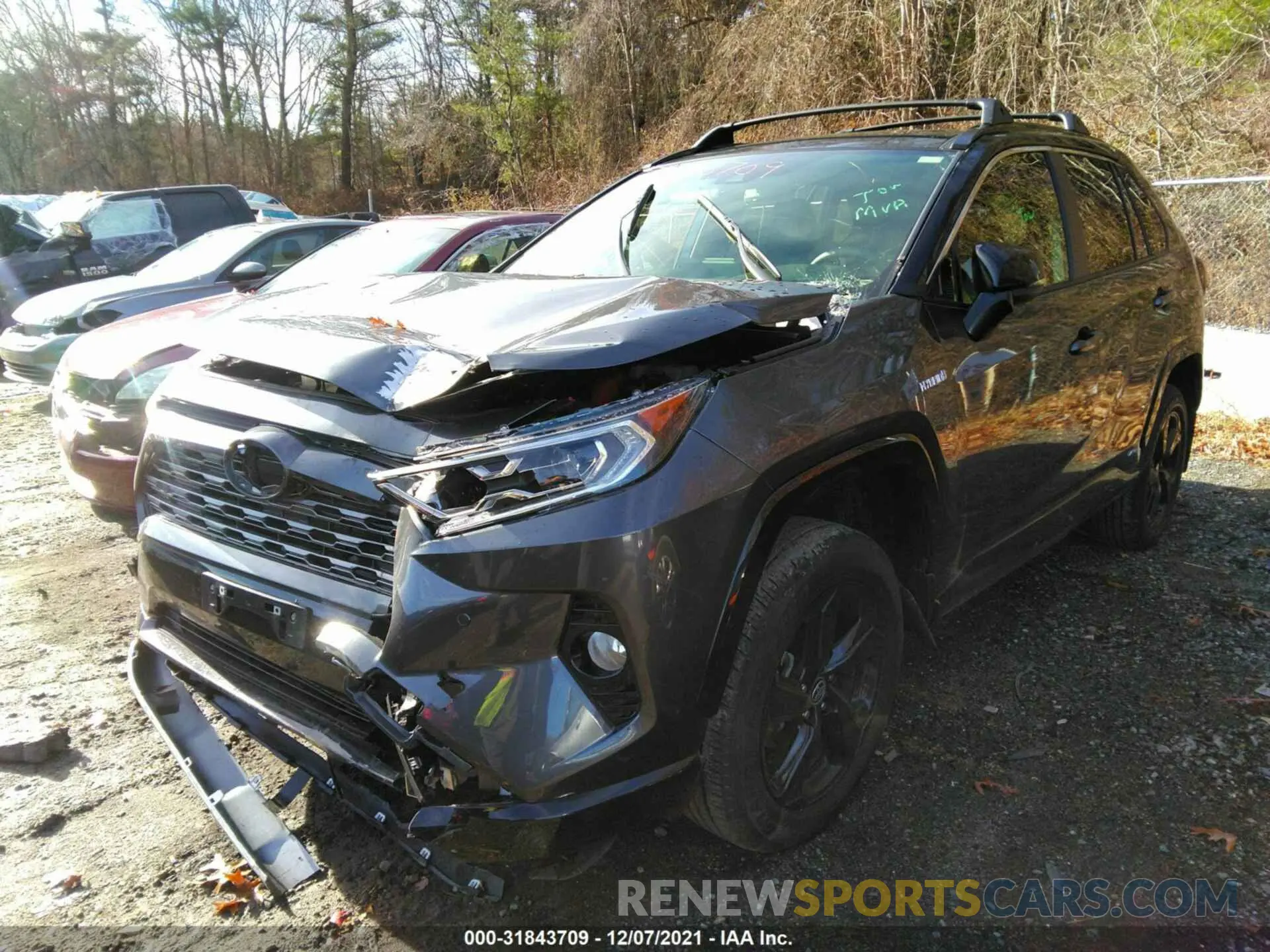 2 Photograph of a damaged car JTME6RFVXMD507739 TOYOTA RAV4 2021