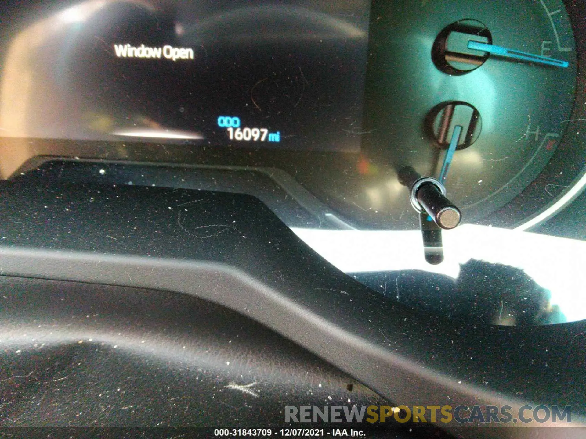 7 Photograph of a damaged car JTME6RFVXMD507739 TOYOTA RAV4 2021