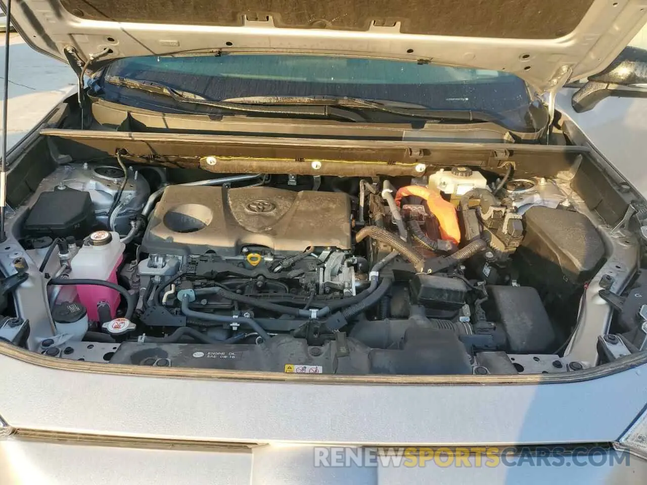 12 Photograph of a damaged car JTME6RFVXMD512021 TOYOTA RAV4 2021
