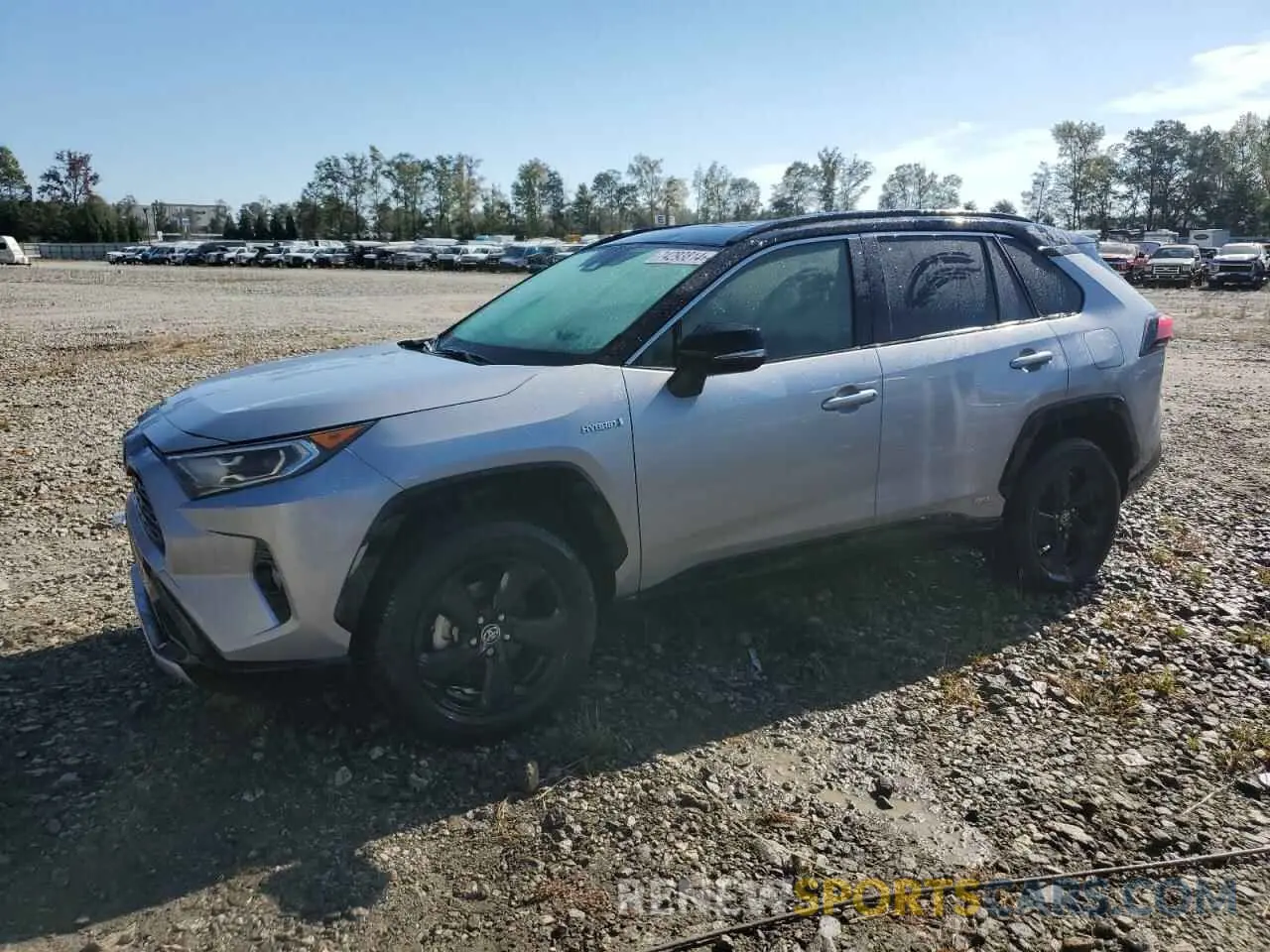 1 Photograph of a damaged car JTME6RFVXMD516067 TOYOTA RAV4 2021