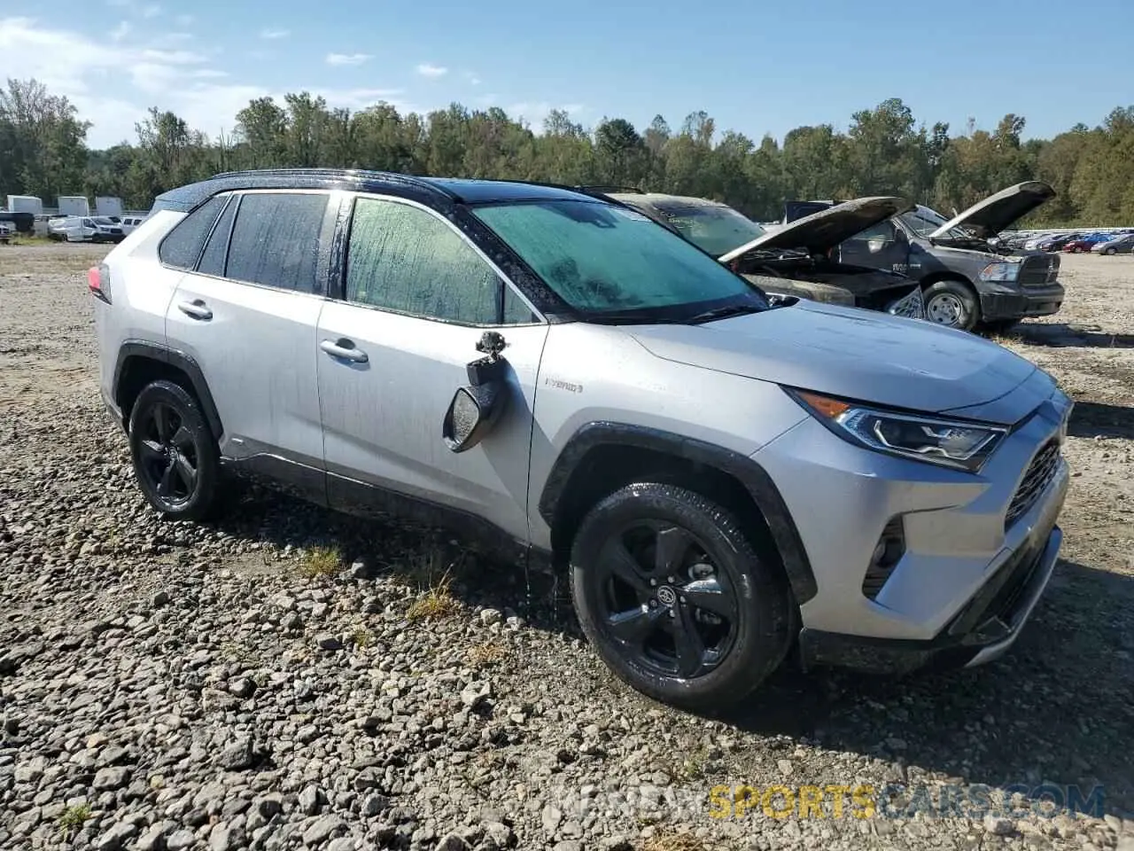 4 Photograph of a damaged car JTME6RFVXMD516067 TOYOTA RAV4 2021