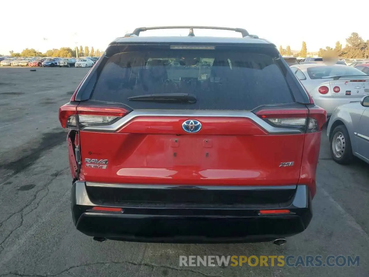 6 Photograph of a damaged car JTMEB3FV1MD015772 TOYOTA RAV4 2021
