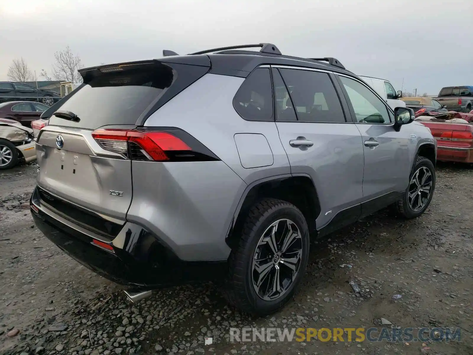 4 Photograph of a damaged car JTMEB3FV6MD005920 TOYOTA RAV4 2021