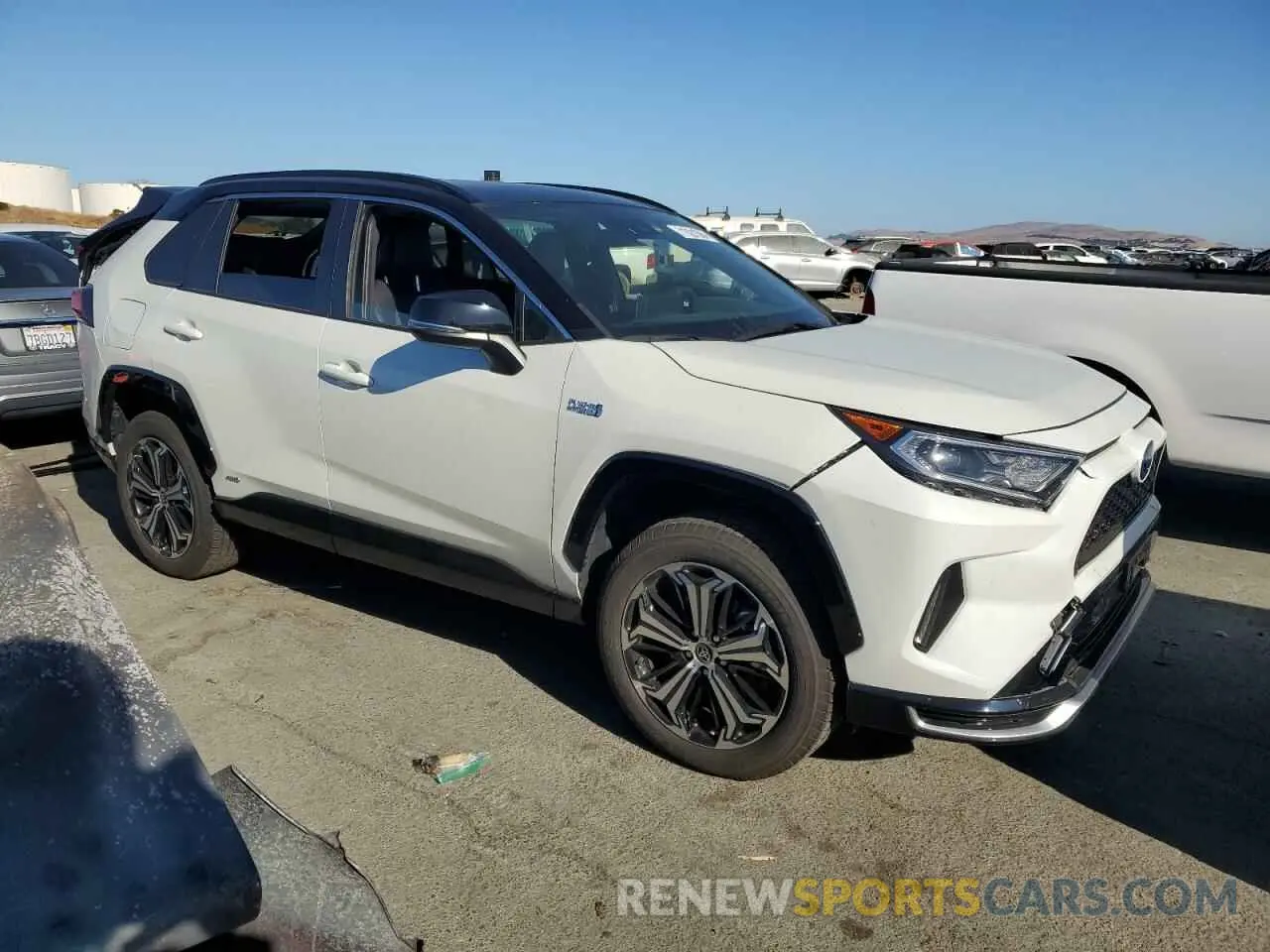4 Photograph of a damaged car JTMEB3FV7MD033385 TOYOTA RAV4 2021