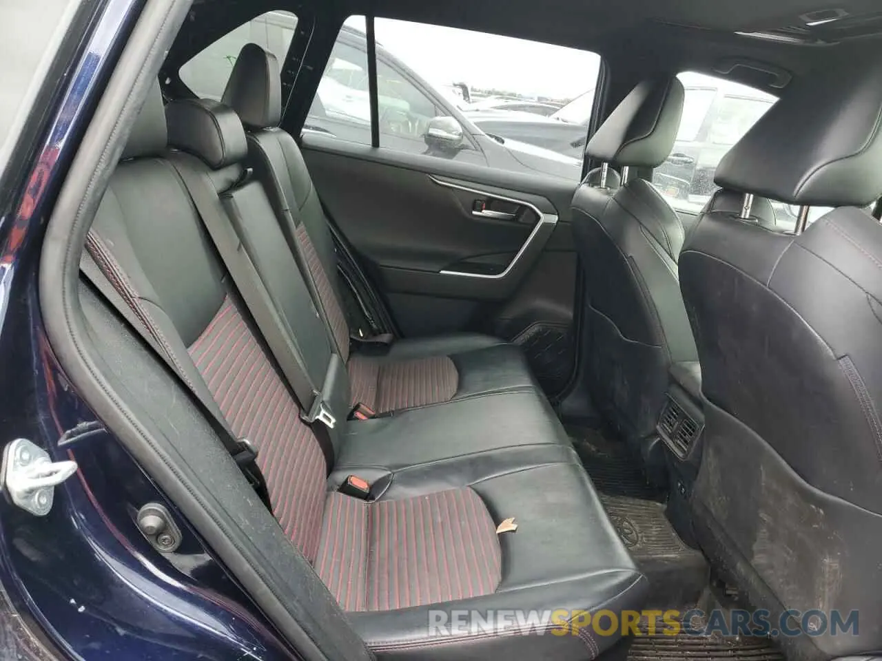 11 Photograph of a damaged car JTMEB3FV8MD012836 TOYOTA RAV4 2021