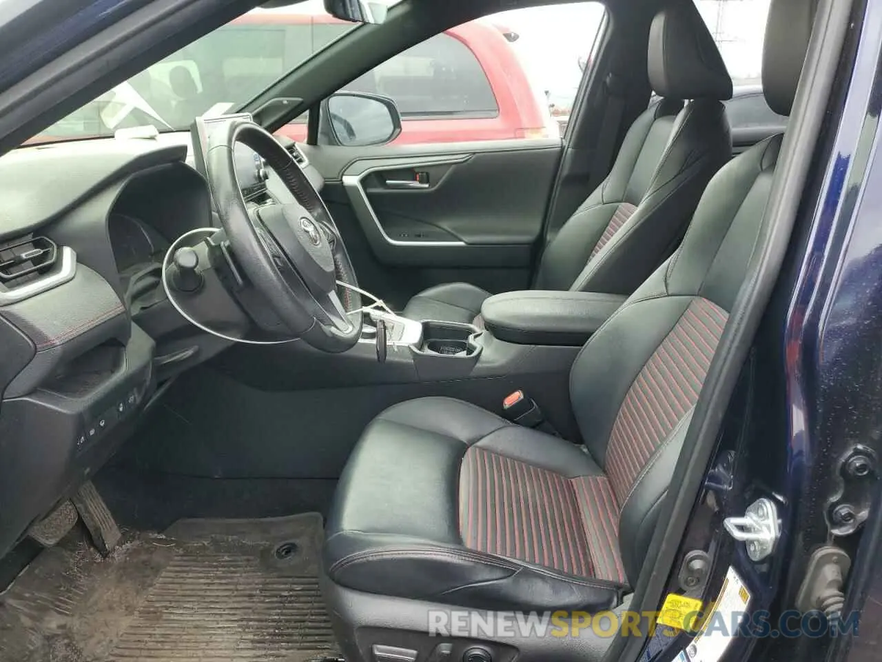 7 Photograph of a damaged car JTMEB3FV8MD012836 TOYOTA RAV4 2021
