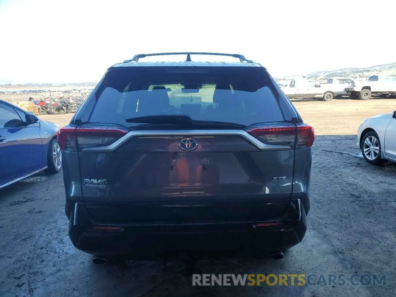 6 Photograph of a damaged car JTMEB3FV9MD071684 TOYOTA RAV4 2021