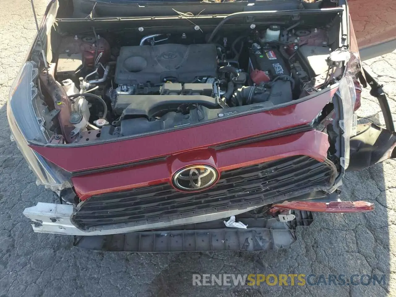 14 Photograph of a damaged car JTMF1RFV4MD072705 TOYOTA RAV4 2021