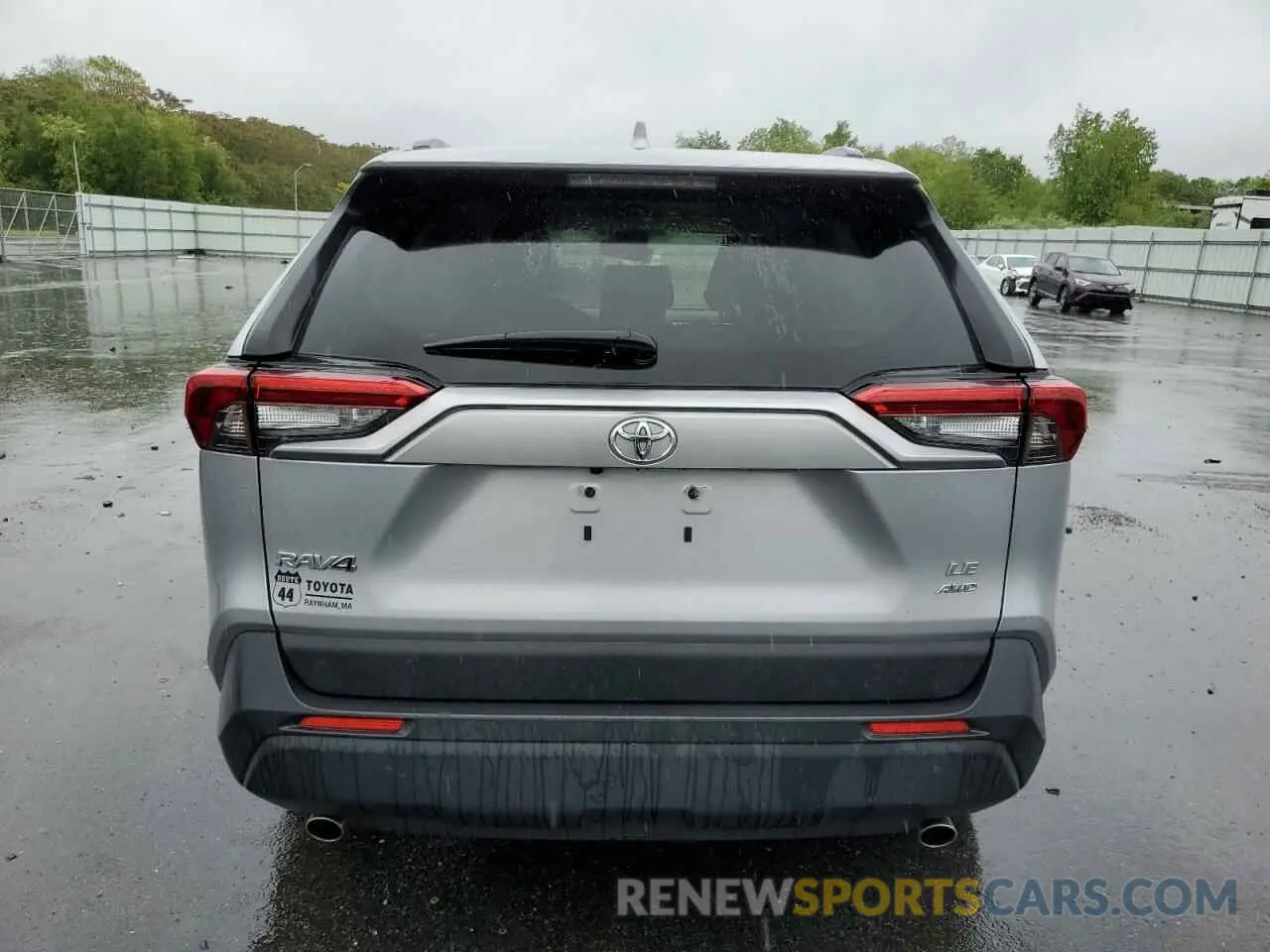 6 Photograph of a damaged car JTMF1RFV7MD077879 TOYOTA RAV4 2021
