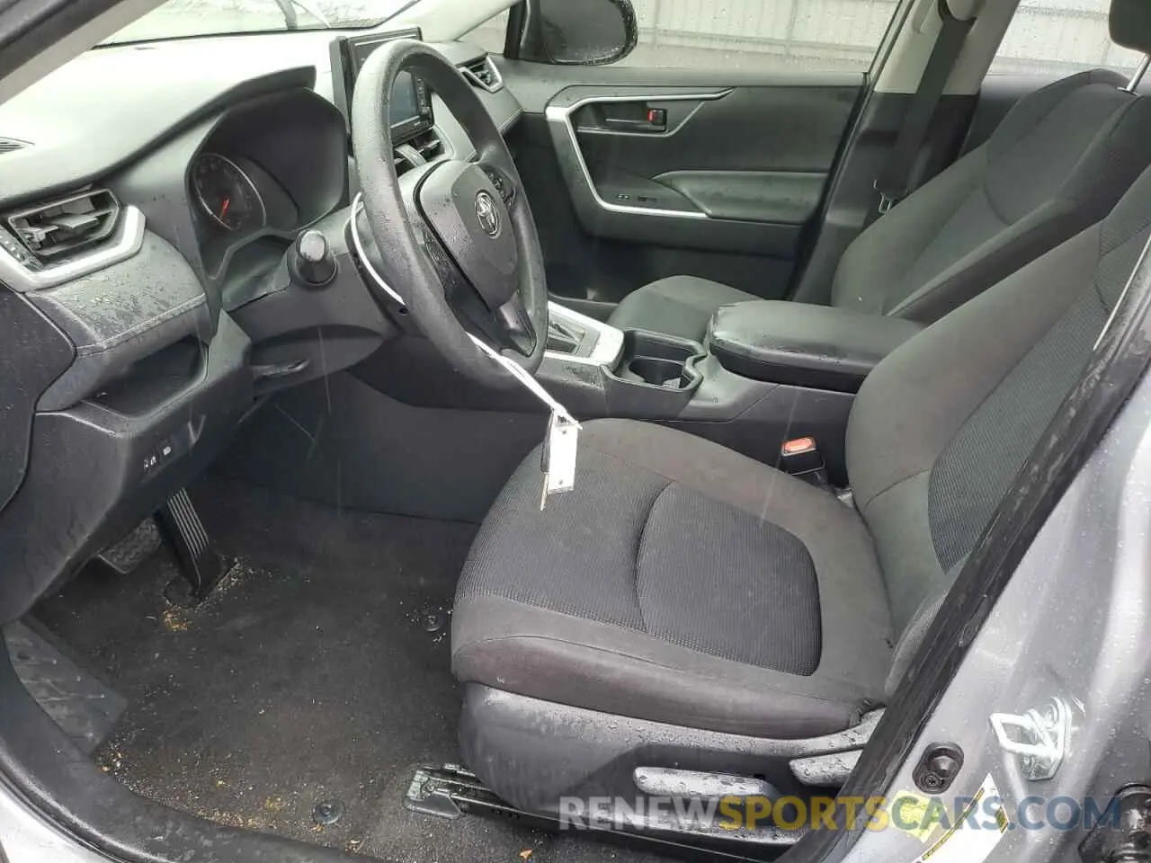 7 Photograph of a damaged car JTMF1RFV7MD077879 TOYOTA RAV4 2021