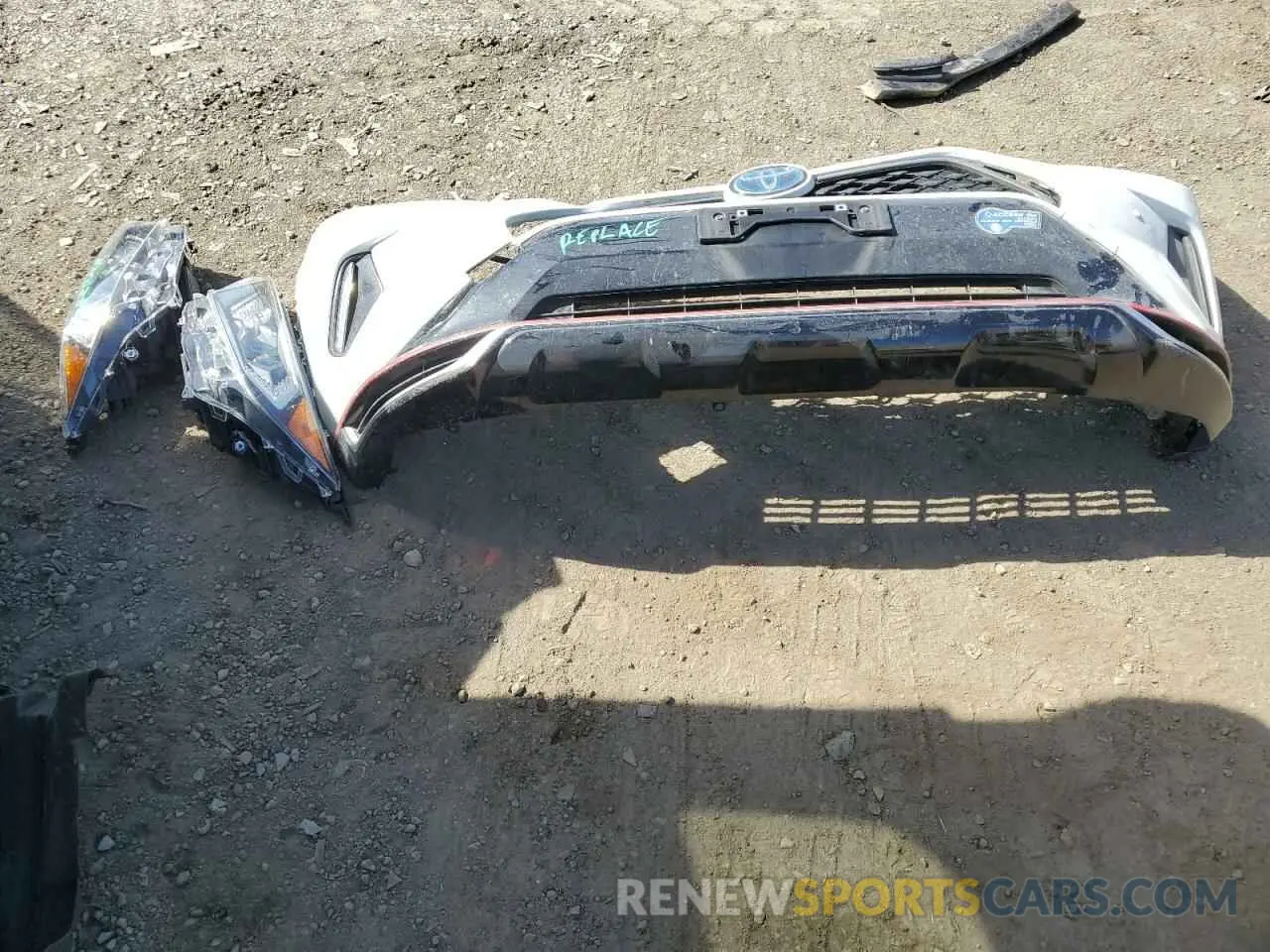 13 Photograph of a damaged car JTMFB3FV0MD053398 TOYOTA RAV4 2021