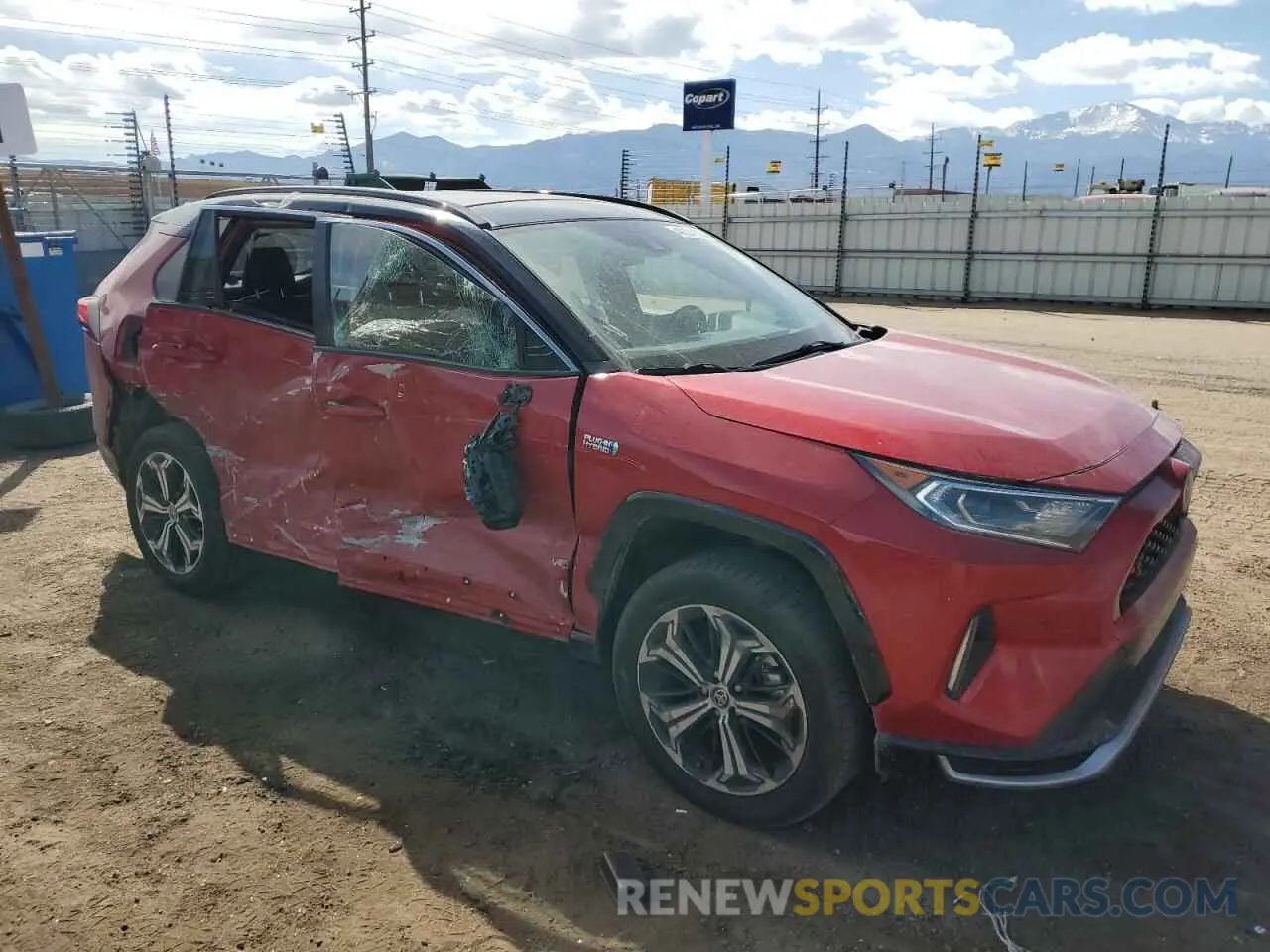 4 Photograph of a damaged car JTMFB3FV1MD042104 TOYOTA RAV4 2021