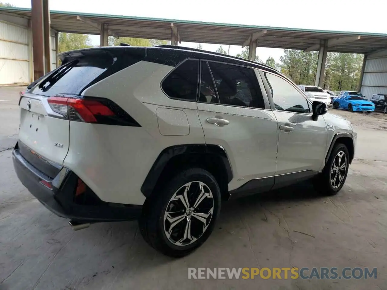3 Photograph of a damaged car JTMFB3FV5MD045961 TOYOTA RAV4 2021