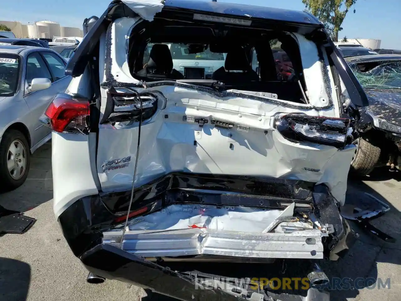 9 Photograph of a damaged car JTMFB3FV5MD046558 TOYOTA RAV4 2021