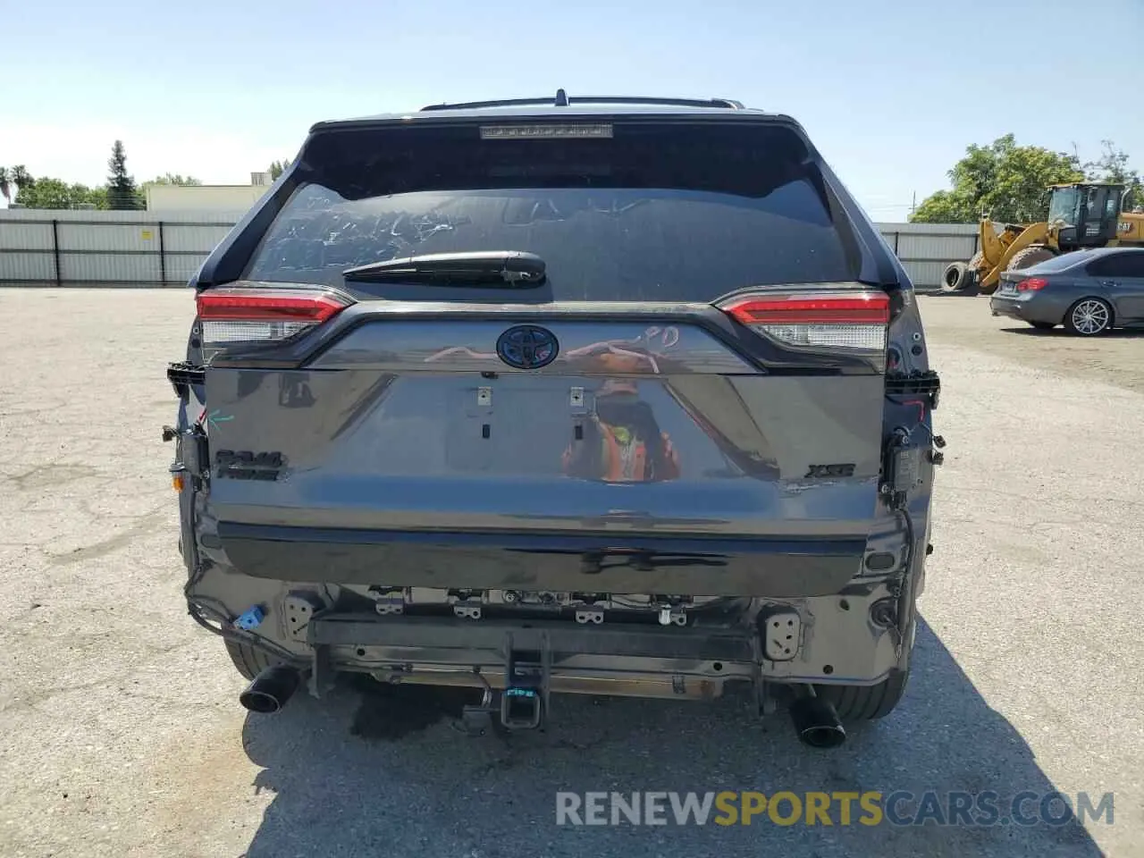 6 Photograph of a damaged car JTMFB3FV6MD030546 TOYOTA RAV4 2021