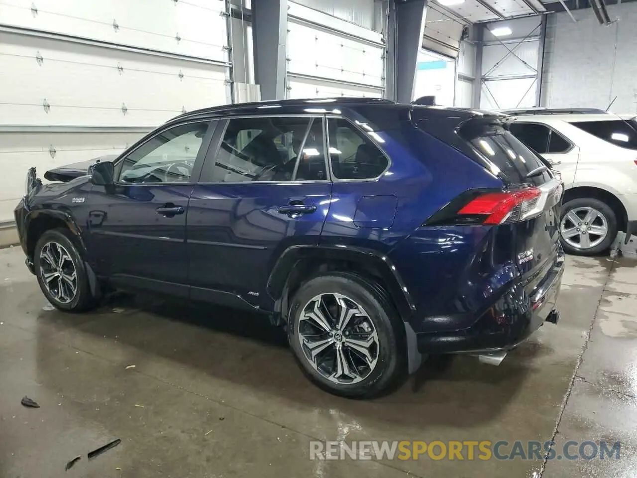 2 Photograph of a damaged car JTMFB3FV6MD045483 TOYOTA RAV4 2021
