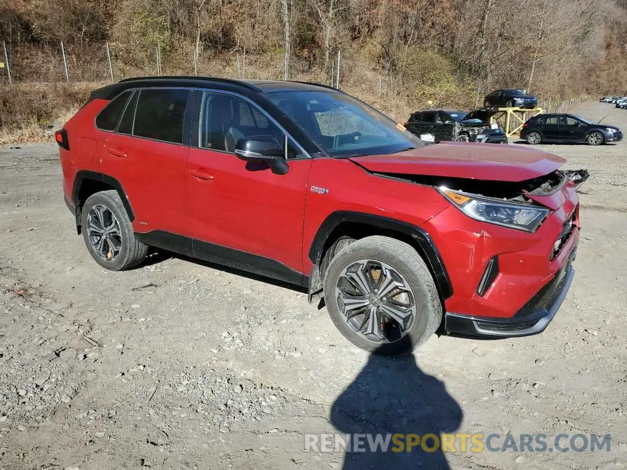 4 Photograph of a damaged car JTMFB3FV6MD052420 TOYOTA RAV4 2021