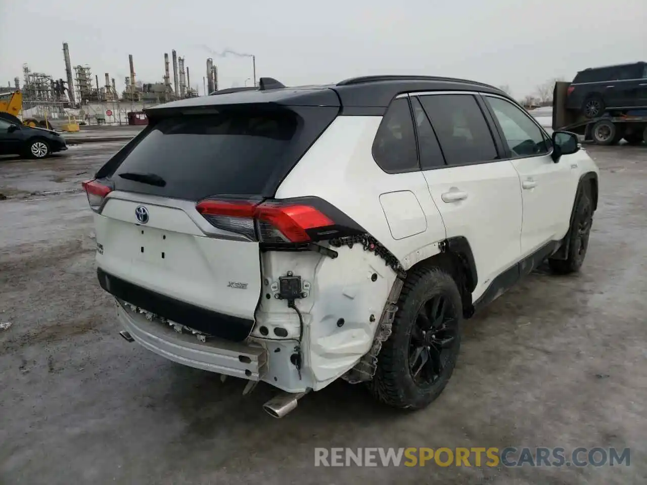 4 Photograph of a damaged car JTMGB3FV4MD014642 TOYOTA RAV4 2021