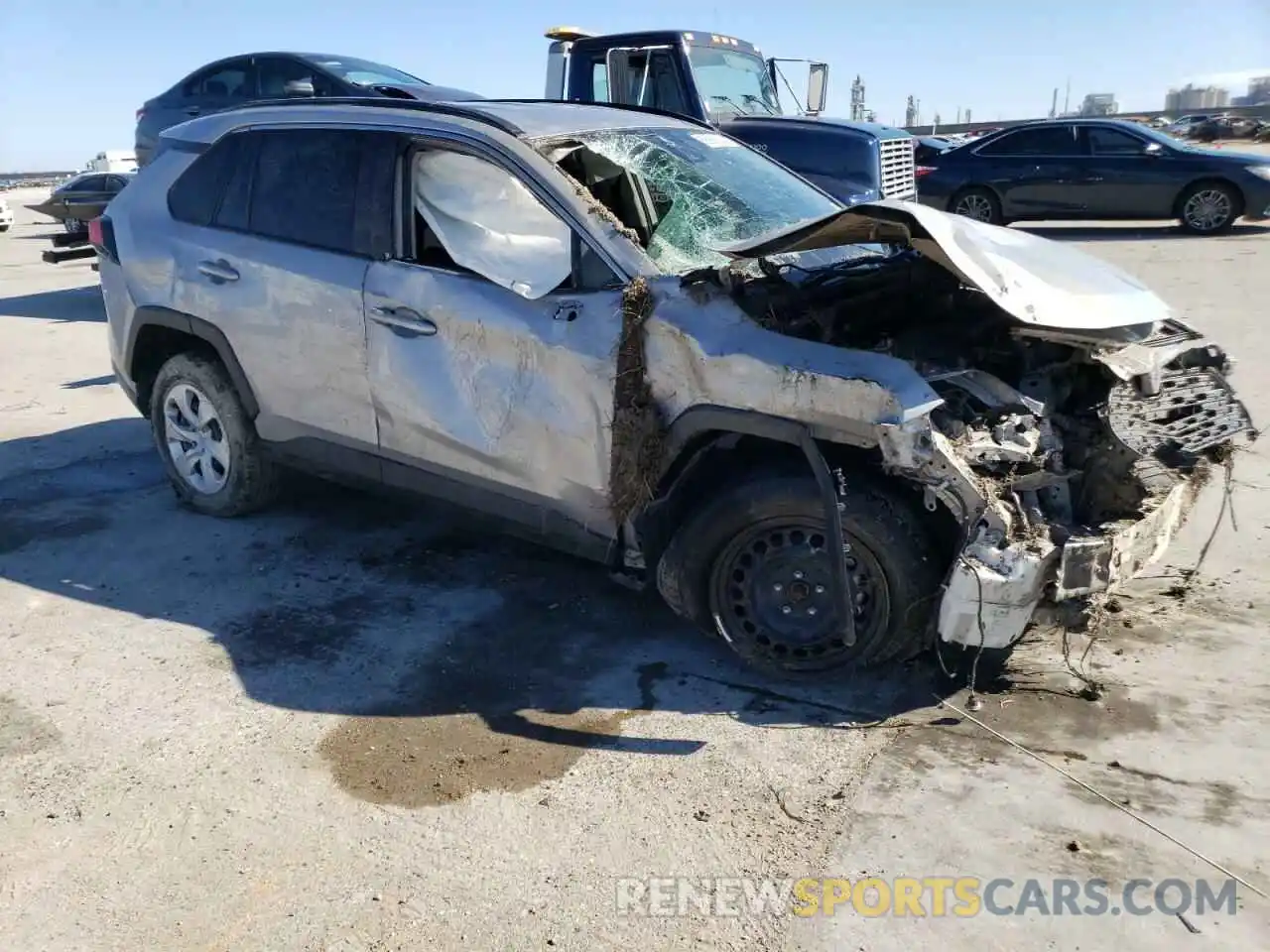 4 Photograph of a damaged car JTMH1RFV3MD071859 TOYOTA RAV4 2021