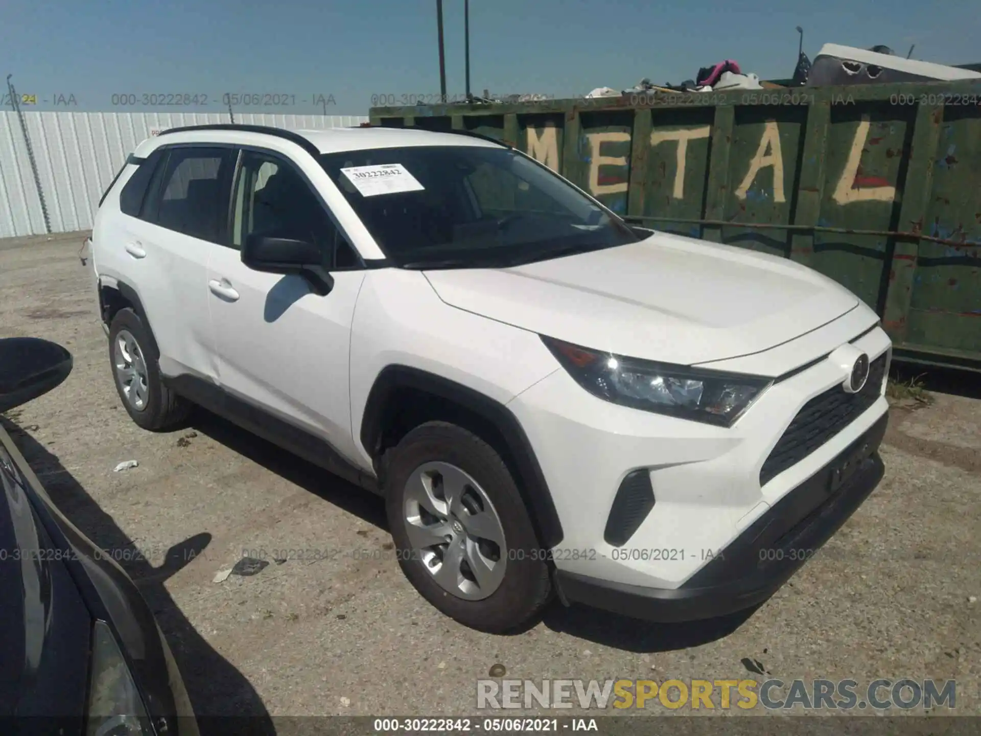 1 Photograph of a damaged car JTMH1RFV3MD072753 TOYOTA RAV4 2021