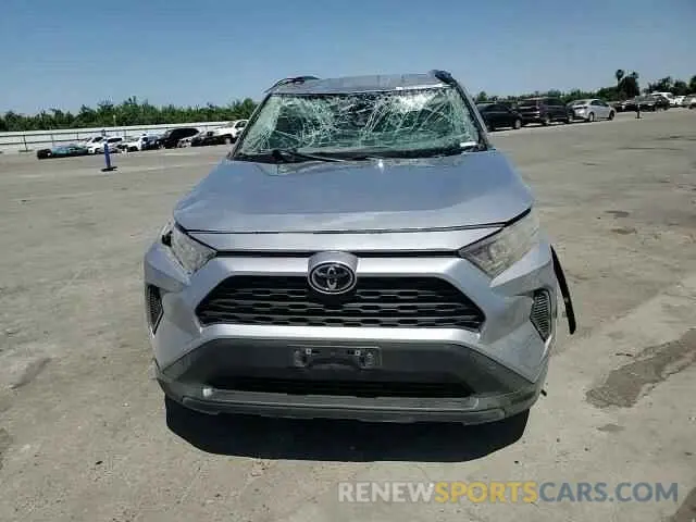 14 Photograph of a damaged car JTMK1RFV0MD065829 TOYOTA RAV4 2021
