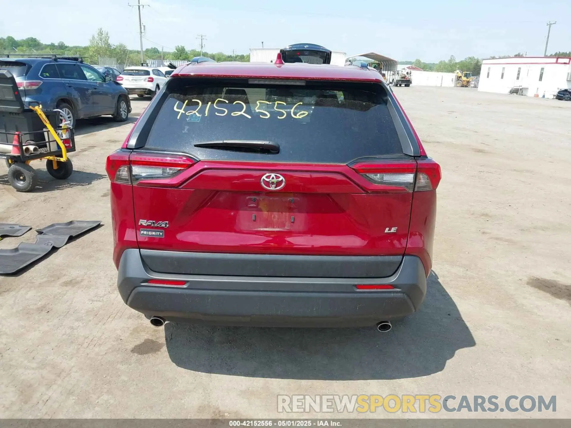 16 Photograph of a damaged car JTMK1RFV5MD522795 TOYOTA RAV4 2021