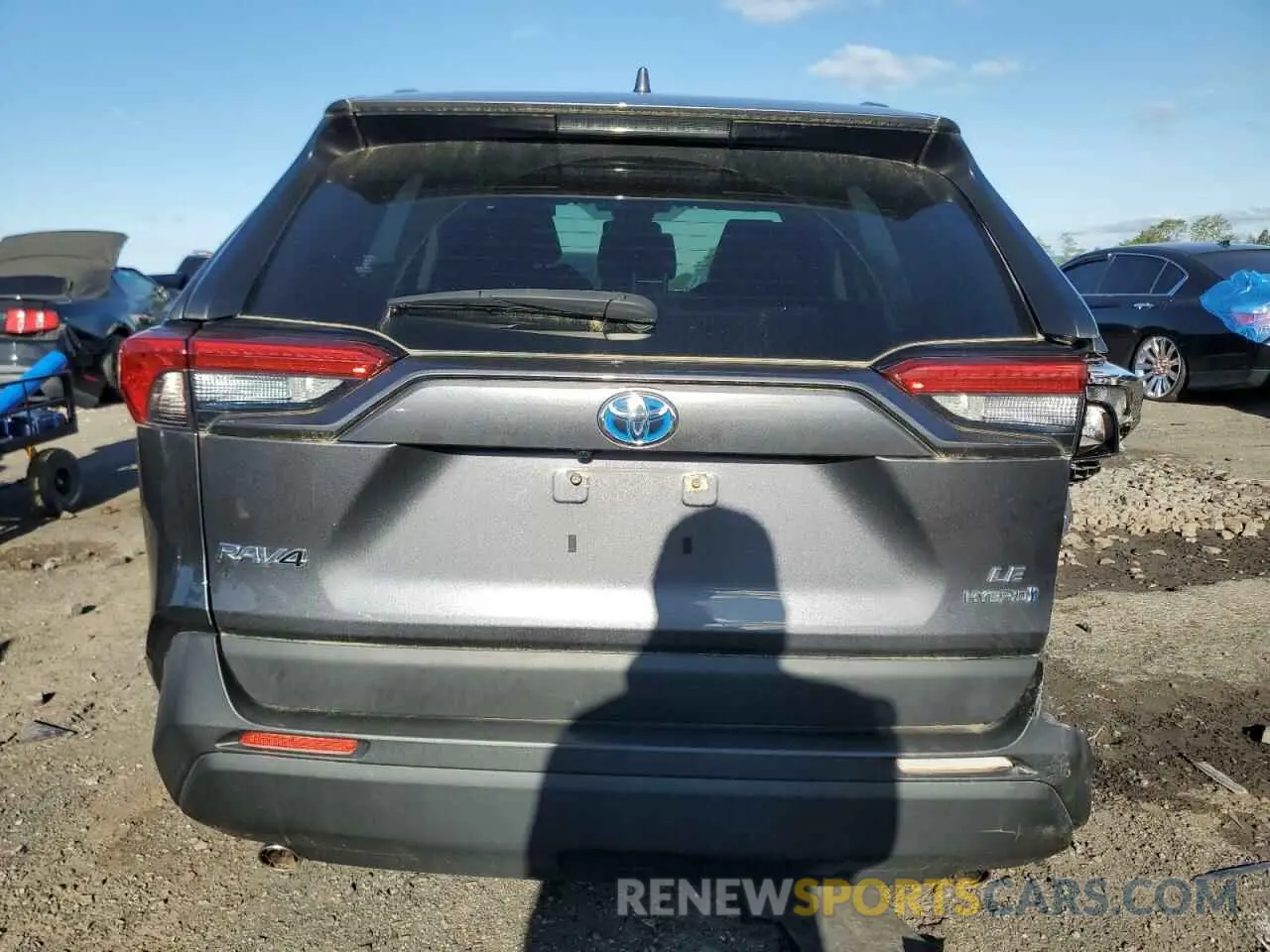 6 Photograph of a damaged car JTMLWRFV4MD125097 TOYOTA RAV4 2021