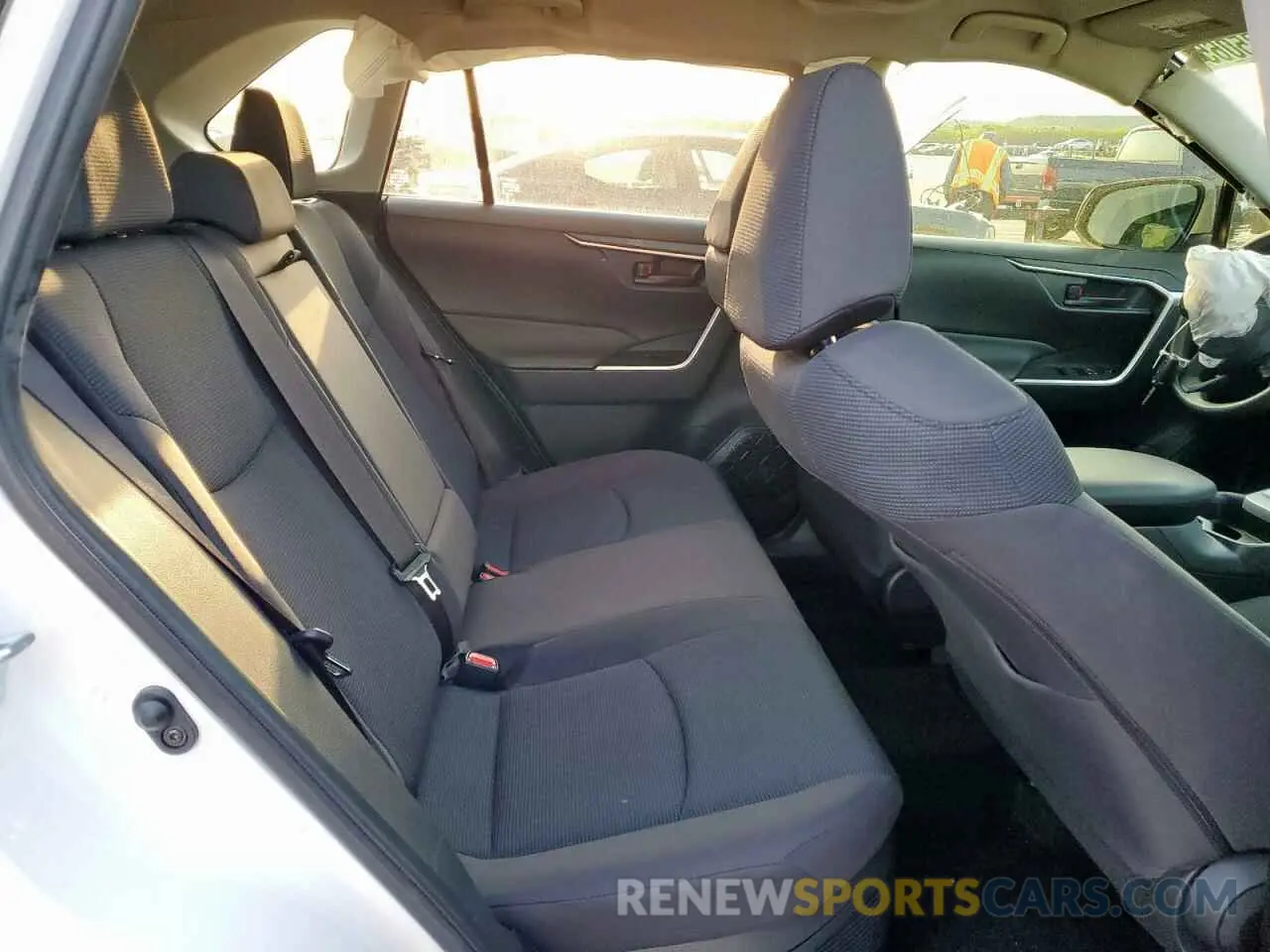 11 Photograph of a damaged car JTMLWRFV5MD131118 TOYOTA RAV4 2021