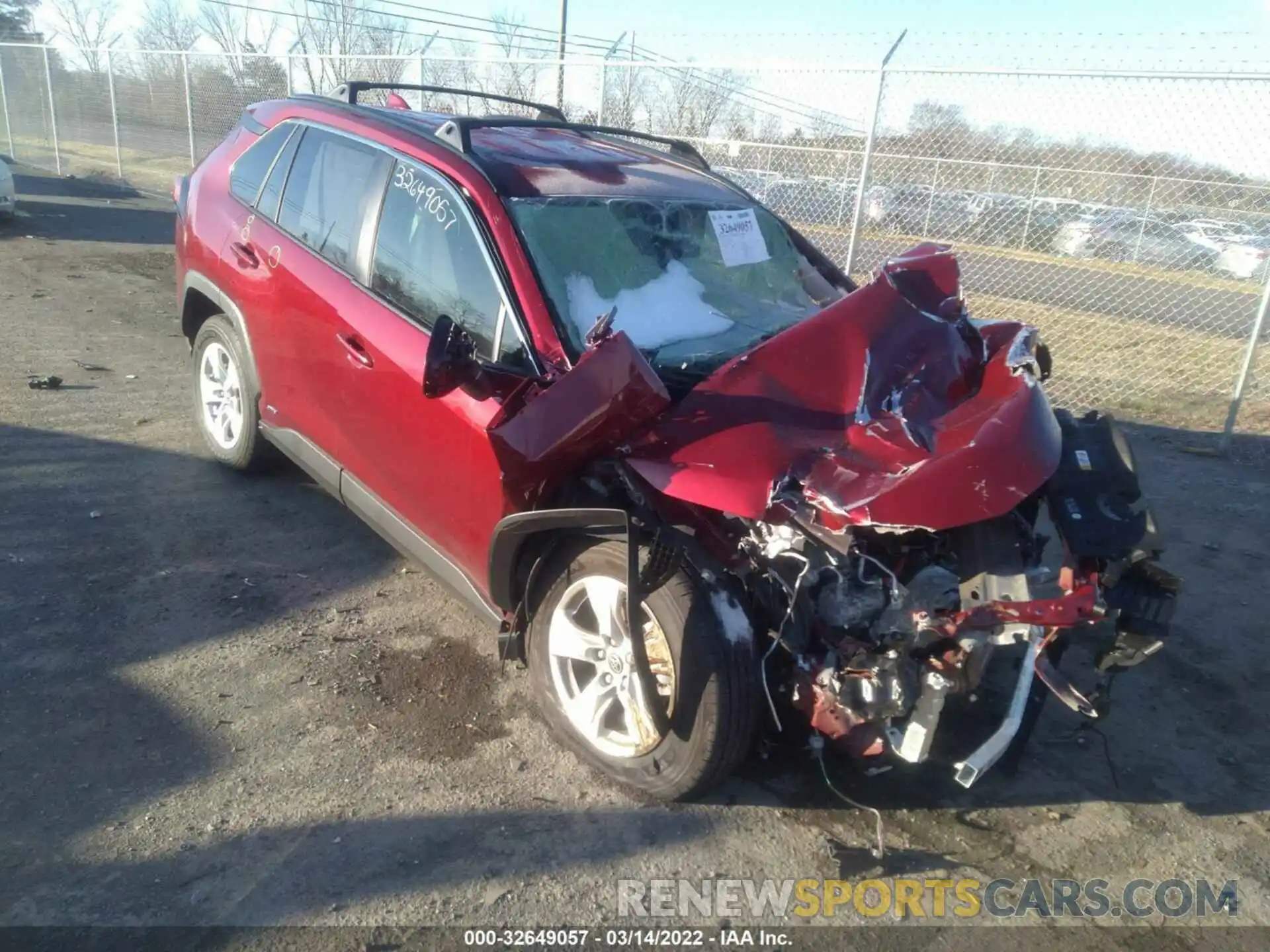 1 Photograph of a damaged car JTMLWRFVXMD132927 TOYOTA RAV4 2021