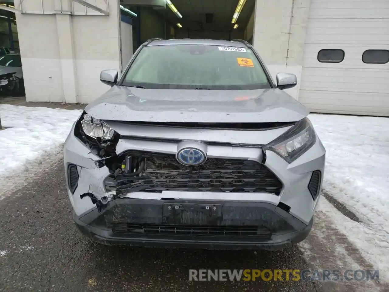 5 Photograph of a damaged car JTMM6RFV4MD014425 TOYOTA RAV4 2021