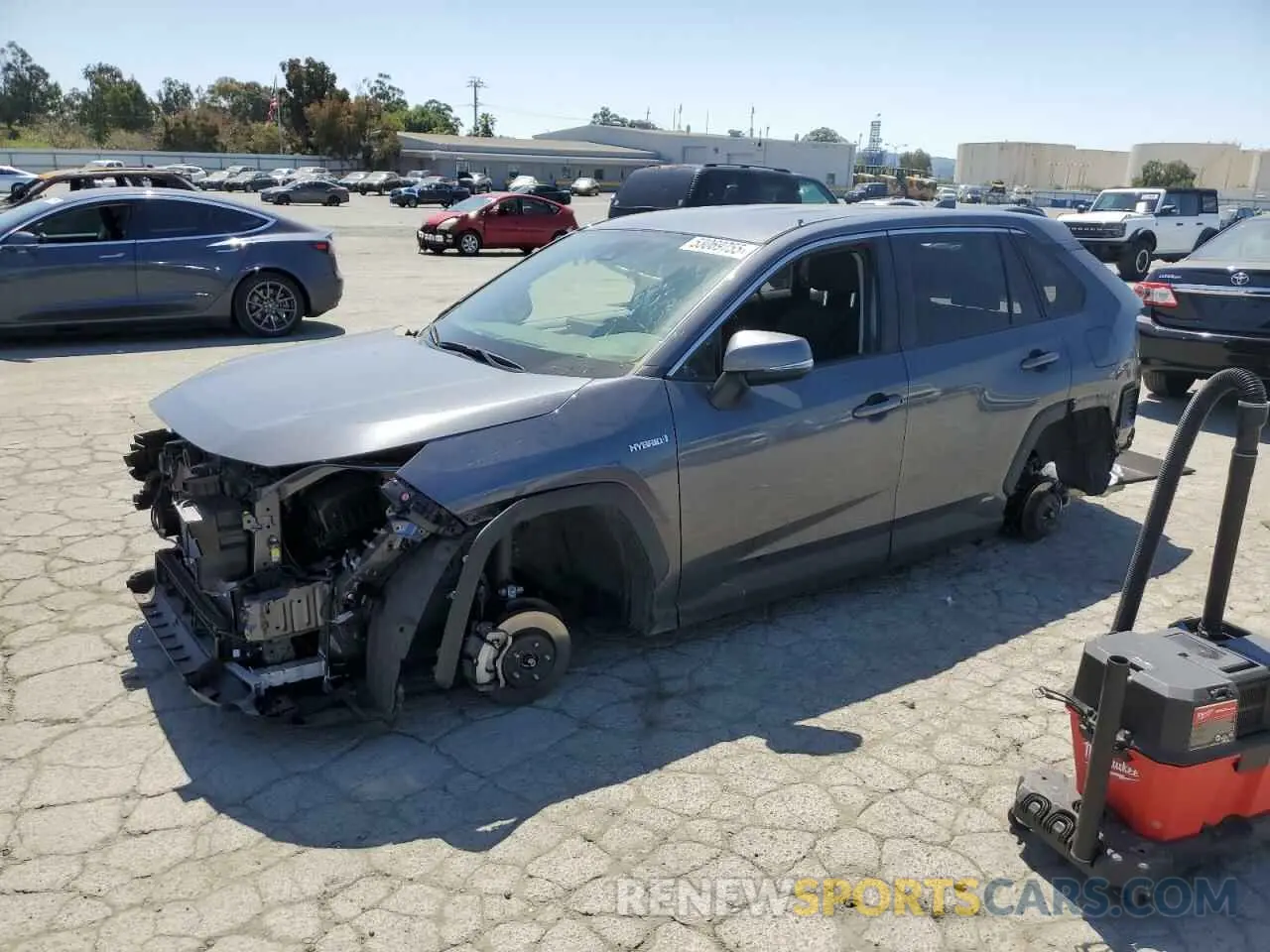 1 Photograph of a damaged car JTMM6RFV7MD508861 TOYOTA RAV4 2021