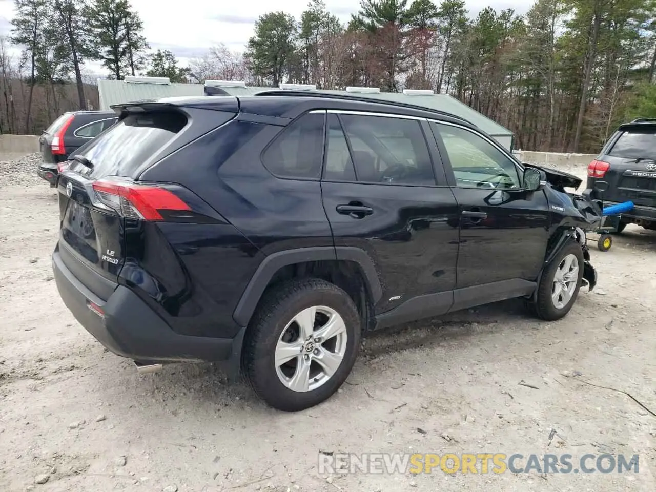 3 Photograph of a damaged car JTMM6RFV8MD011348 TOYOTA RAV4 2021