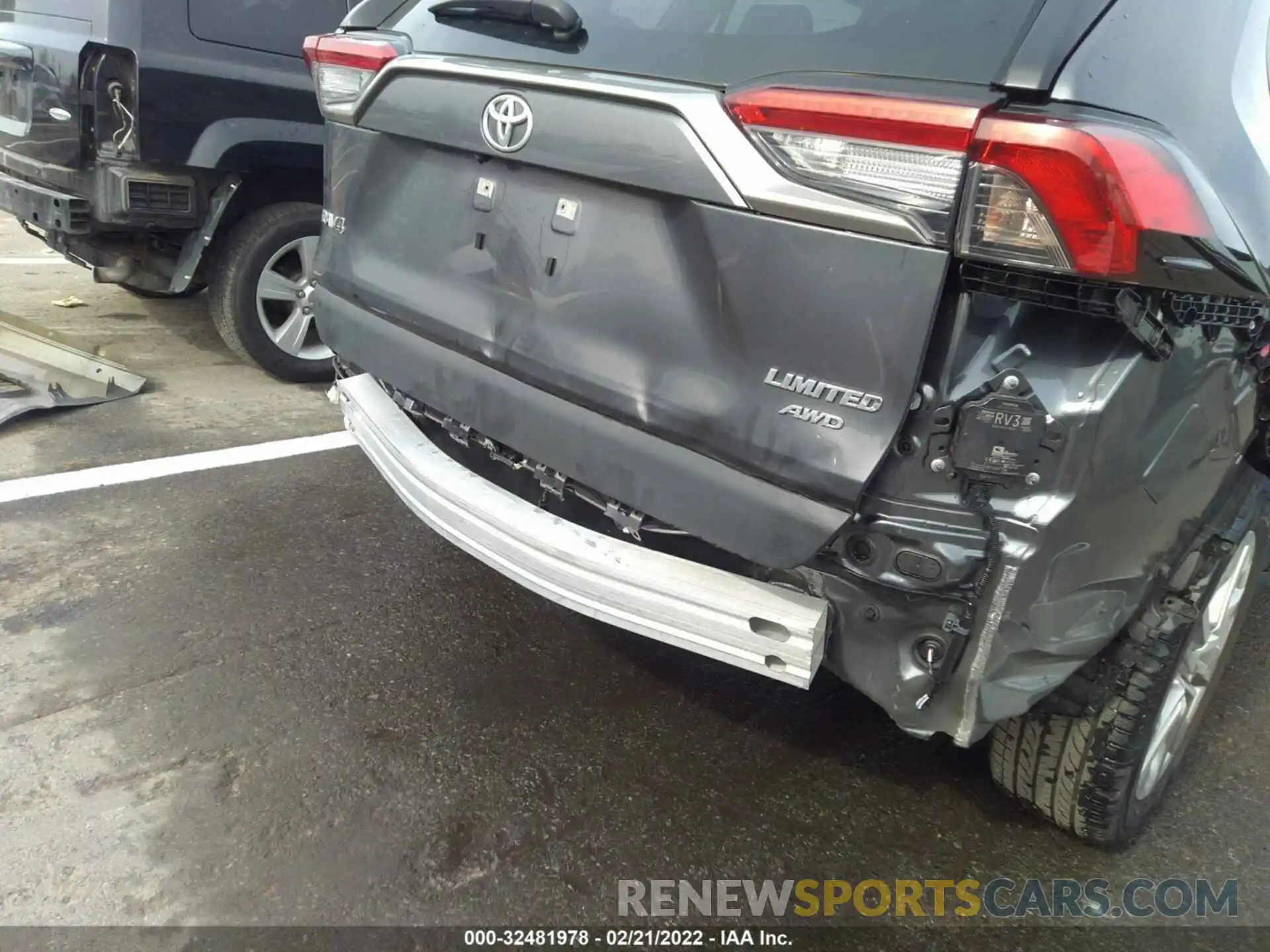 6 Photograph of a damaged car JTMN1RFV0MD531661 TOYOTA RAV4 2021