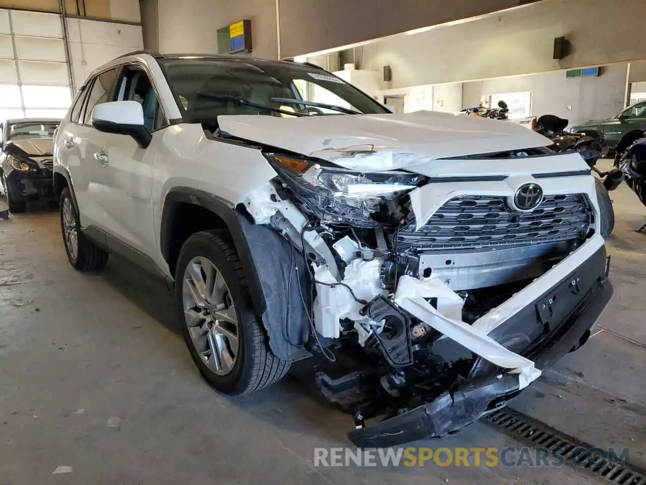 1 Photograph of a damaged car JTMN1RFV6MD069025 TOYOTA RAV4 2021