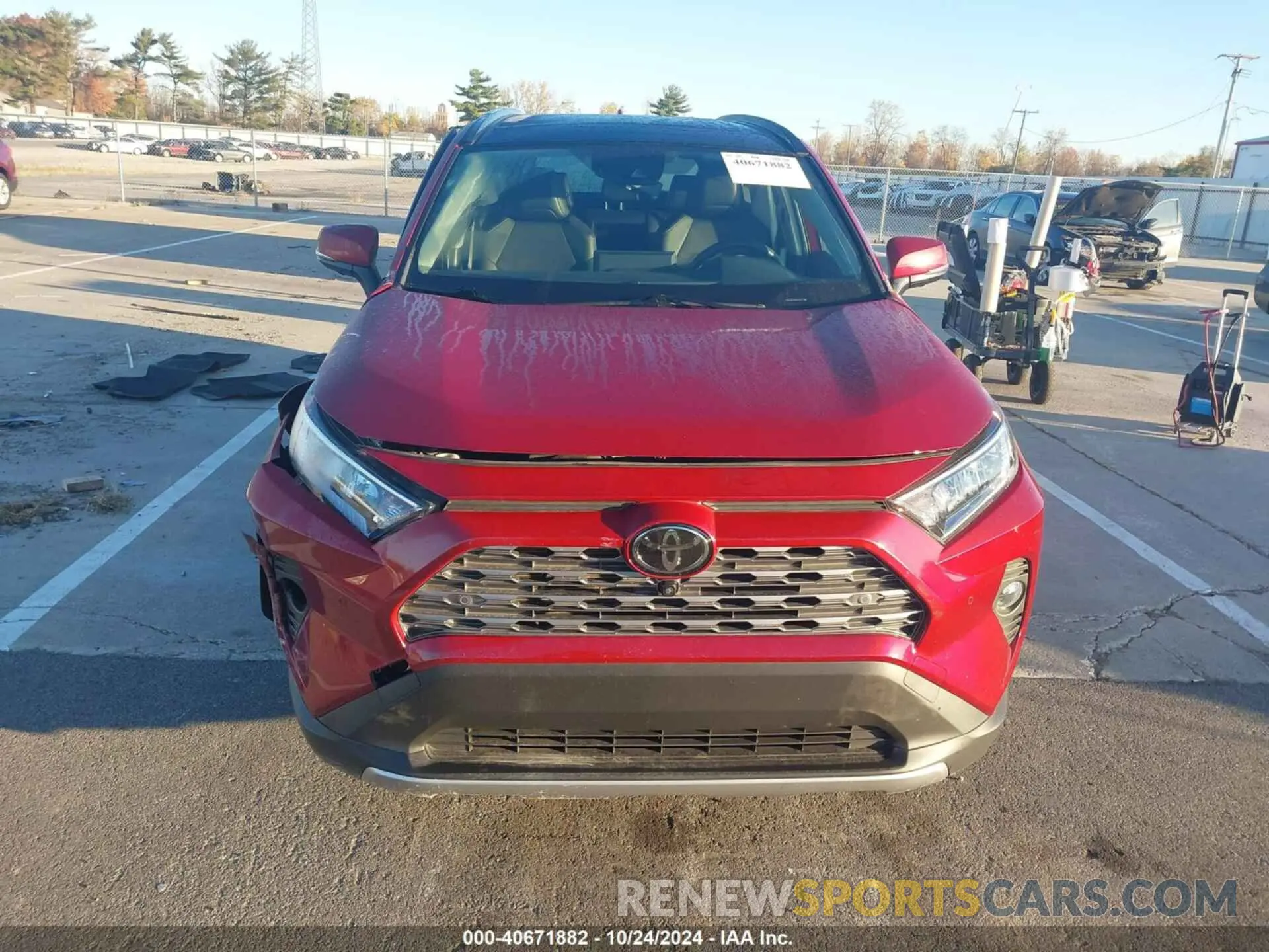 13 Photograph of a damaged car JTMN1RFV9MD069407 TOYOTA RAV4 2021