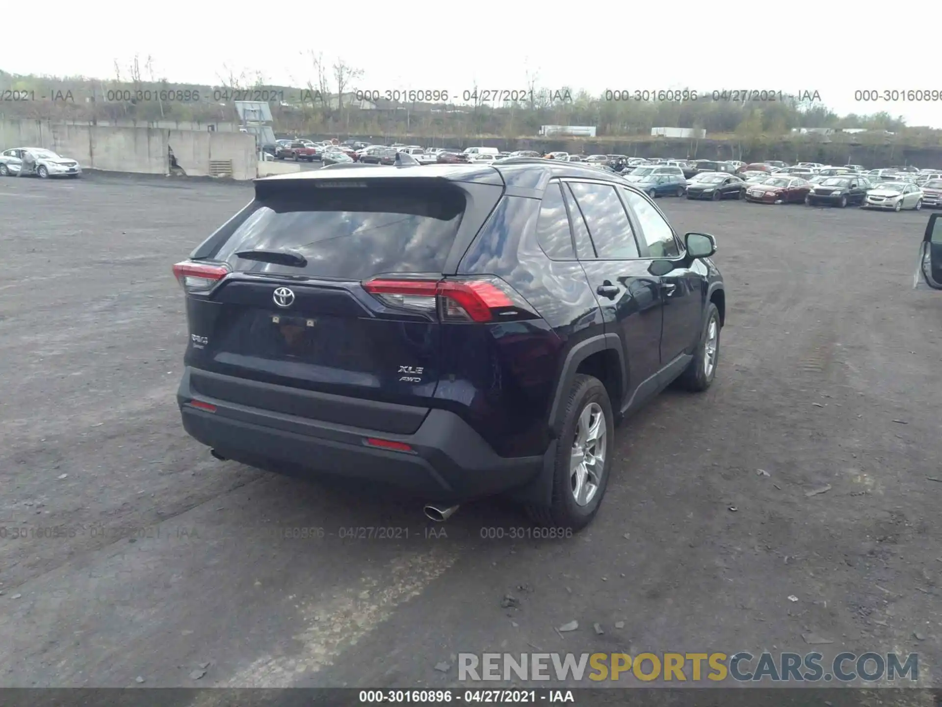 4 Photograph of a damaged car JTMP1RFV1MD069636 TOYOTA RAV4 2021