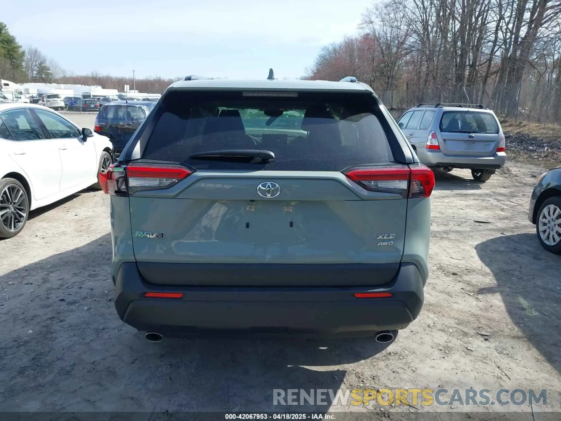 16 Photograph of a damaged car JTMP1RFV1MD076165 TOYOTA RAV4 2021