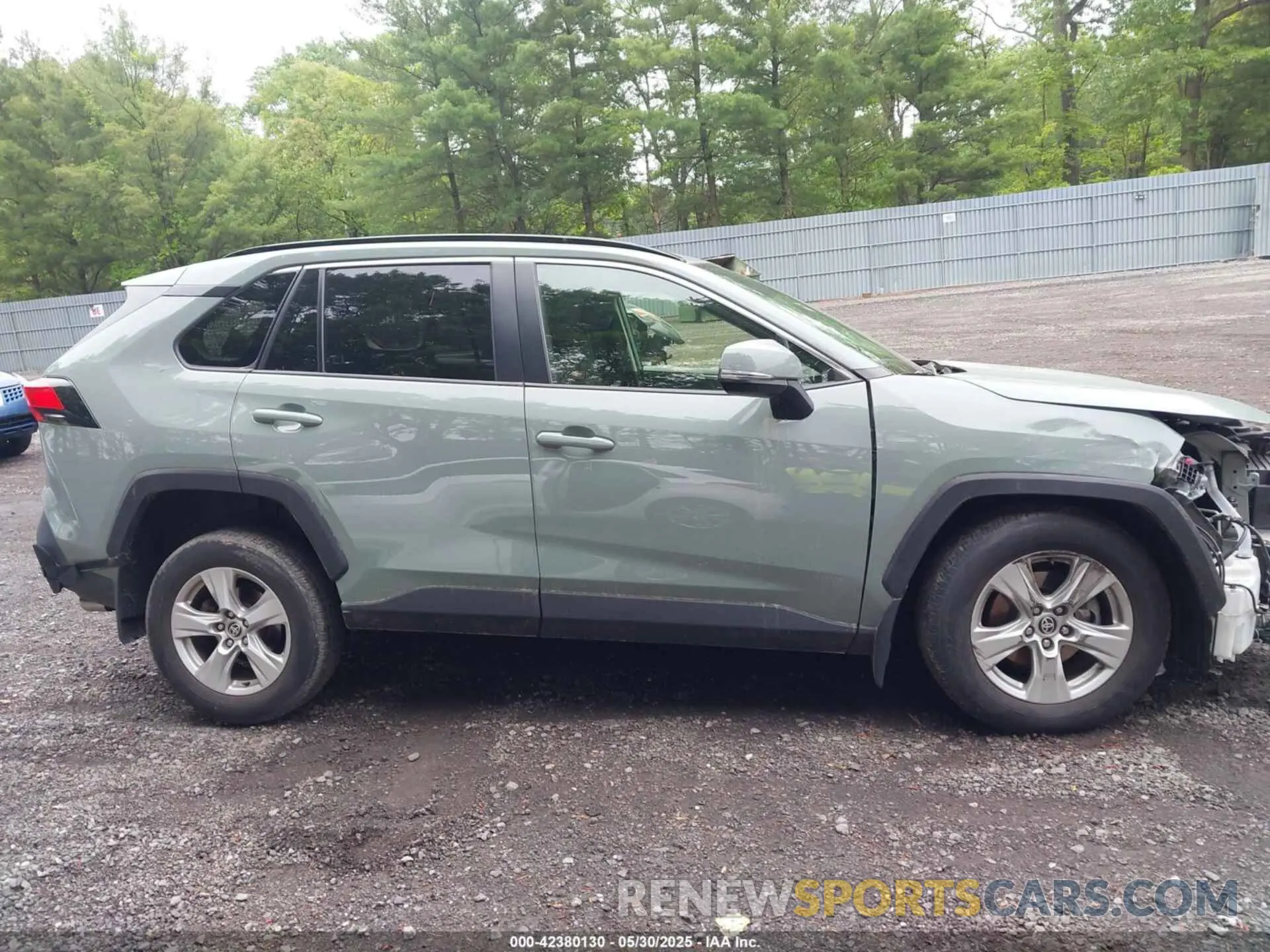 13 Photograph of a damaged car JTMP1RFV1MD079776 TOYOTA RAV4 2021