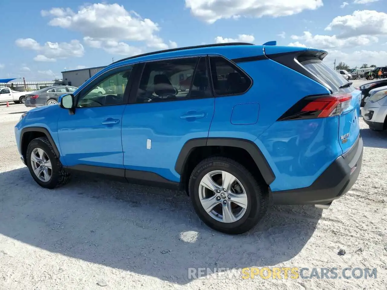 2 Photograph of a damaged car JTMP1RFV2MD070746 TOYOTA RAV4 2021