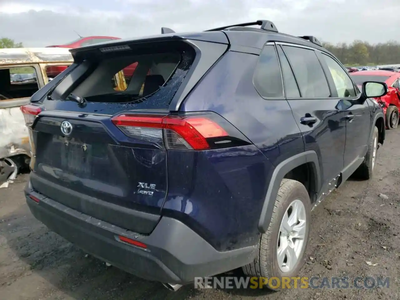 4 Photograph of a damaged car JTMP1RFV5MD076993 TOYOTA RAV4 2021