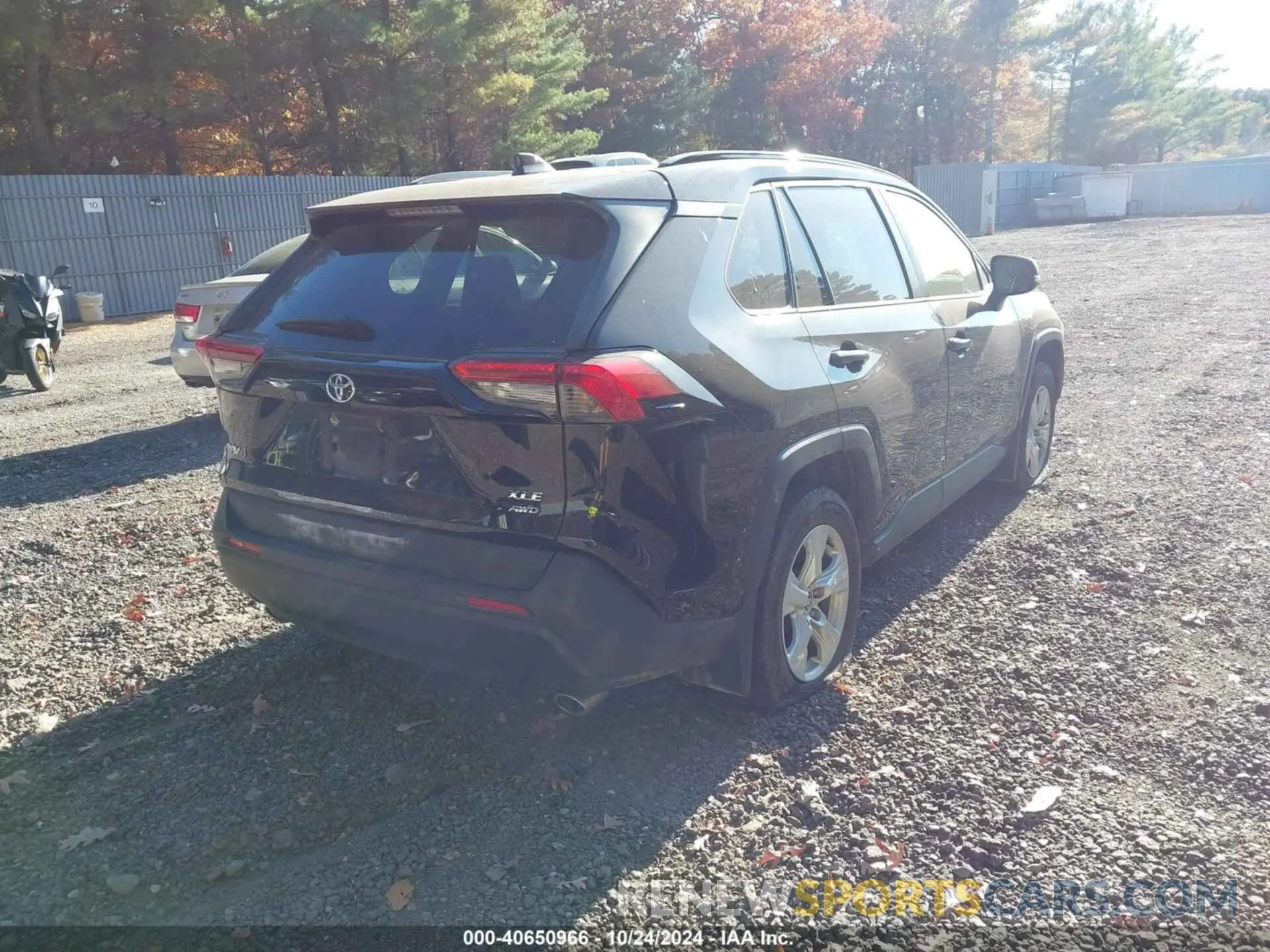 4 Photograph of a damaged car JTMP1RFV5MD078856 TOYOTA RAV4 2021